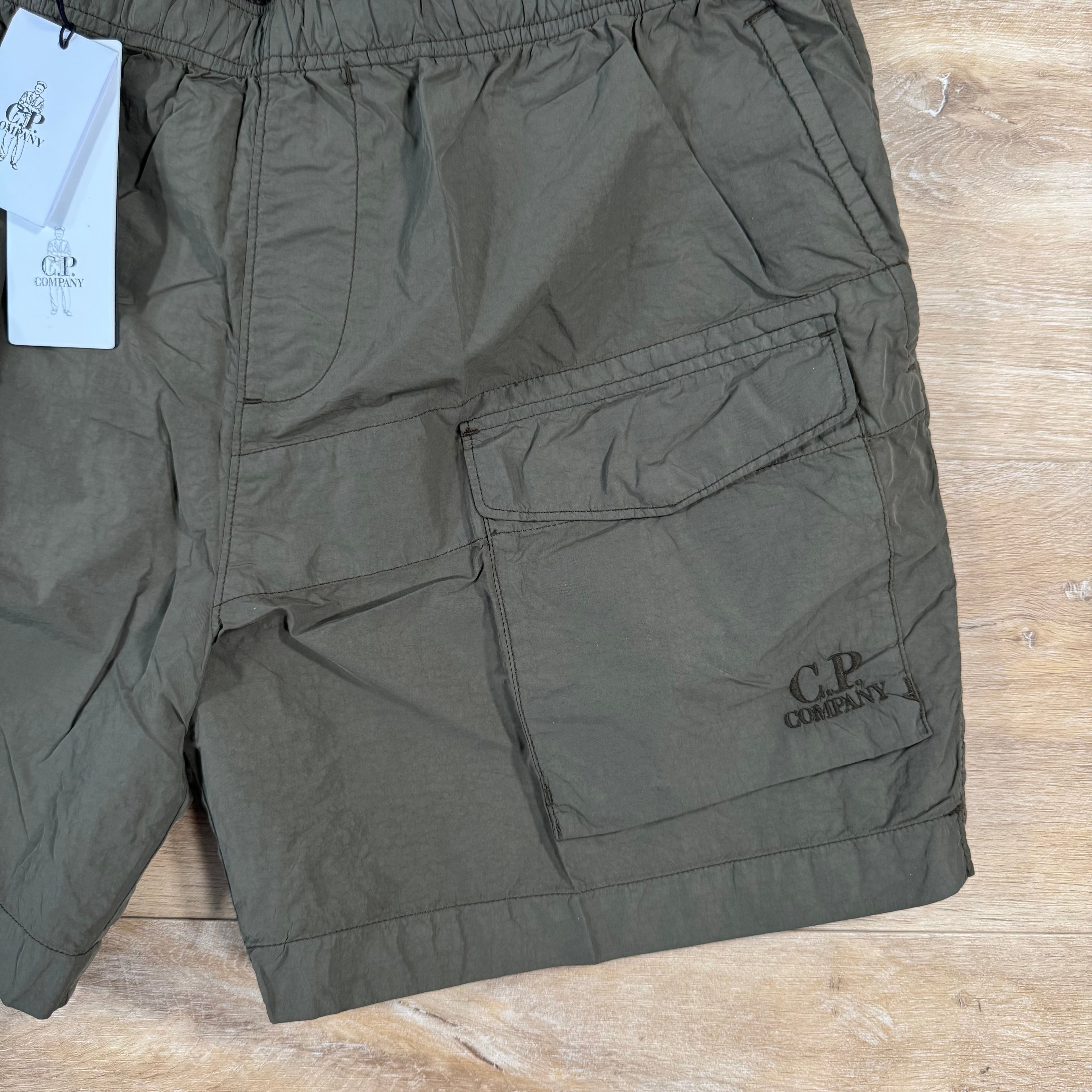 CP Company Flatt Nylon Logo Swim Shorts in Ivy Green -Usfansport