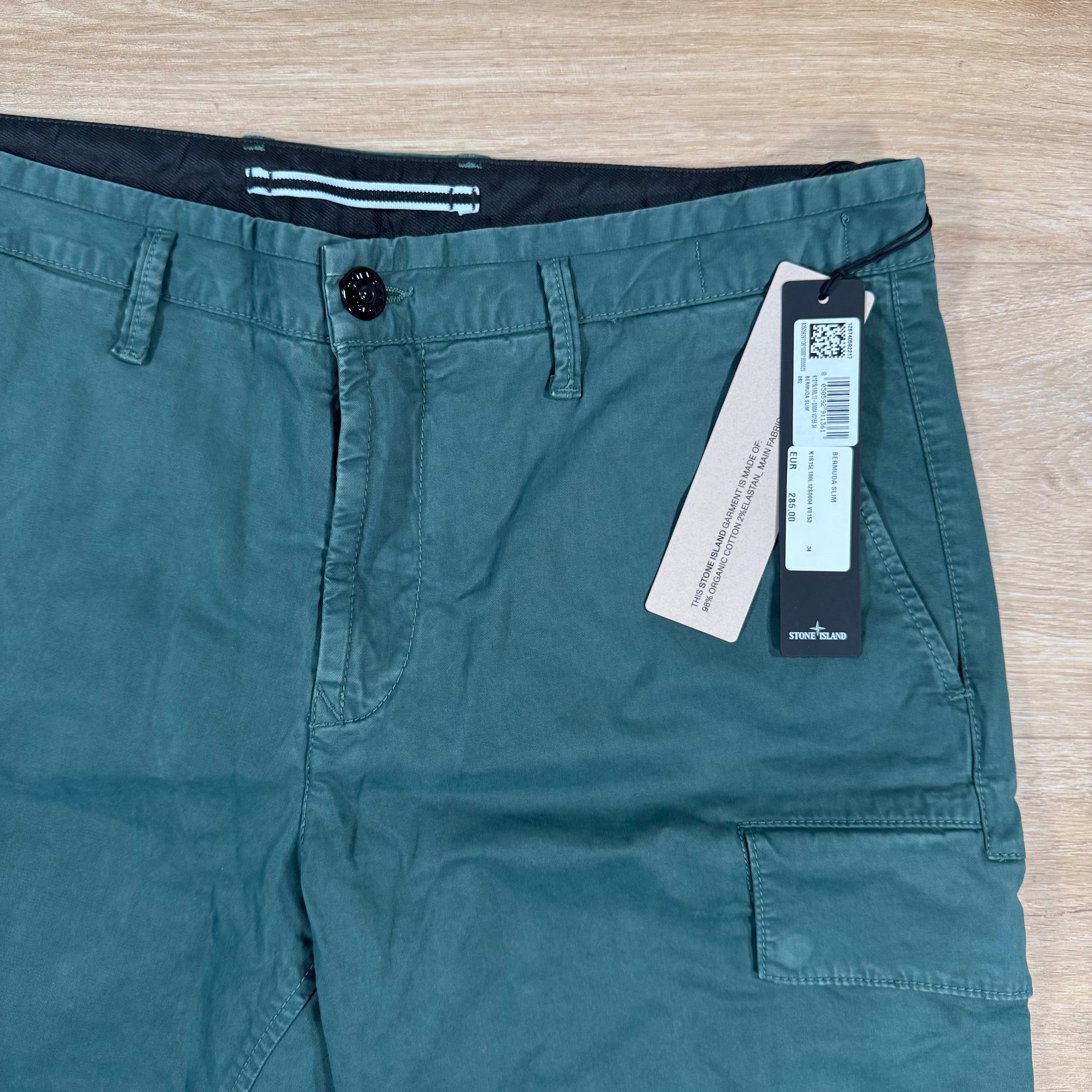 Stone Island Stretch Twill Cargo Shorts in Bottle Green -Usfansport