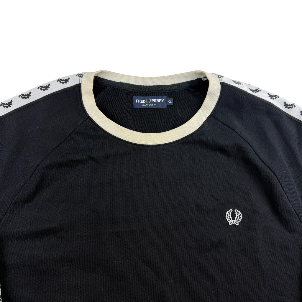 Fred Perry Pulli (XL)
