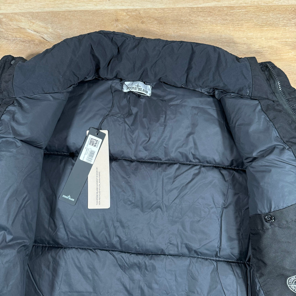 Stone Island Crinkle Reps-NY Down Jacket in Black -Usfansport
