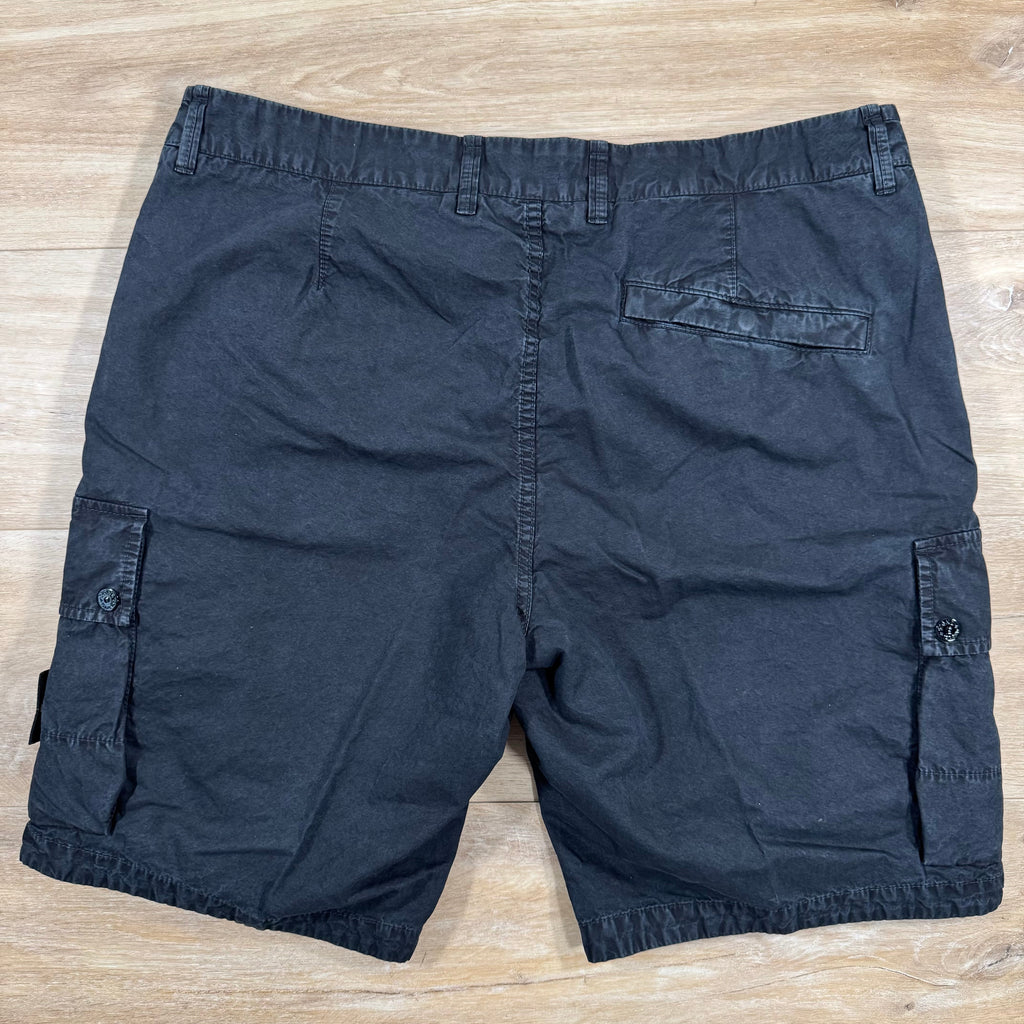 Stone Island Brushed Cotton Cargo Bermuda Shorts in Black -Usfansport