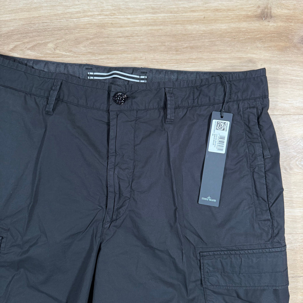 Stone Island Stretch Tela Cargo Bermuda Shorts in Black -Usfansport