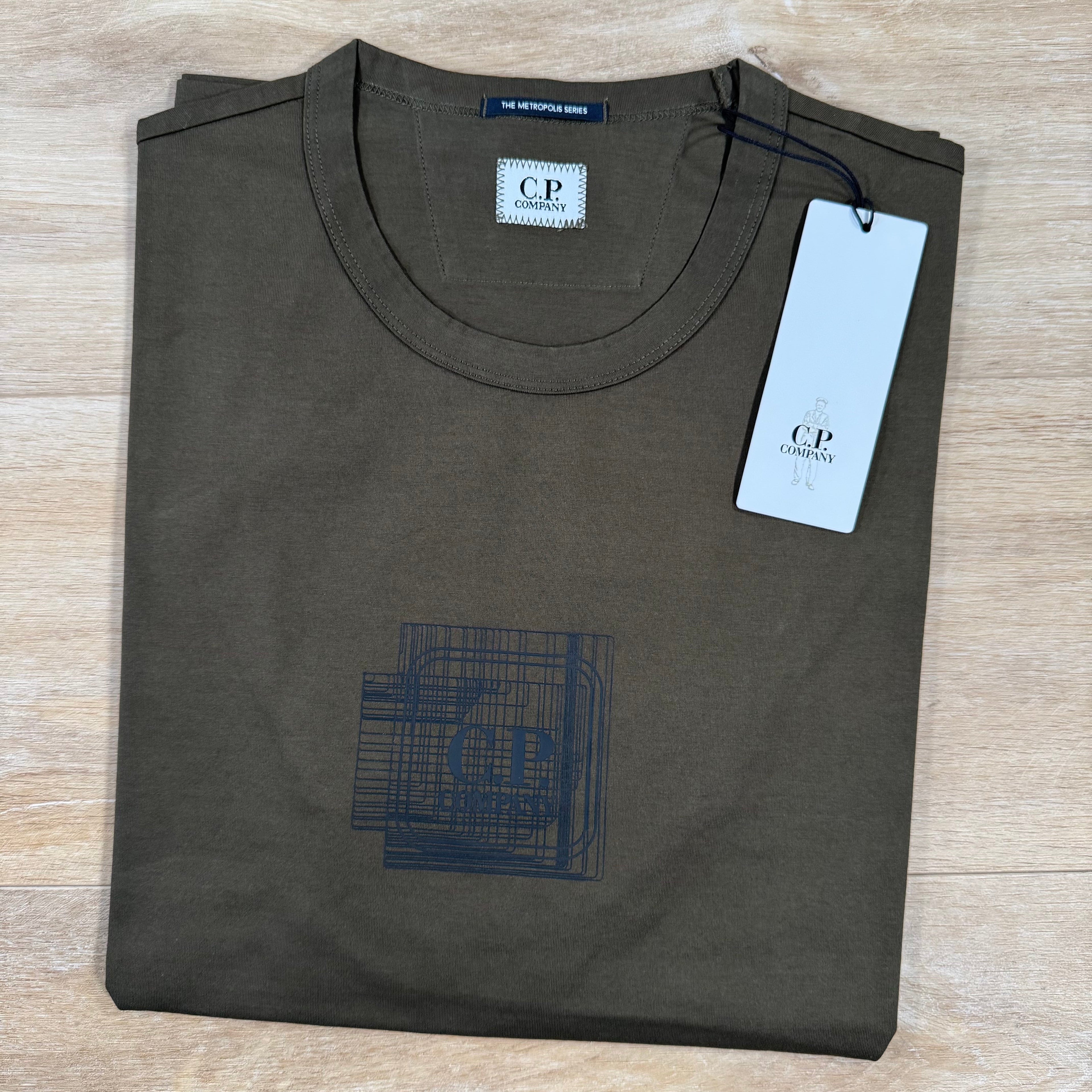 CP Company Metropolis Series Blurred Logo T-Shirt in Ivy Green -Usfansport