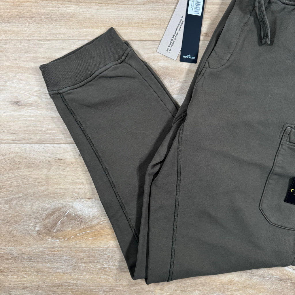 Stone Island Slim Fit Sweatpants in Military Green -Usfansport