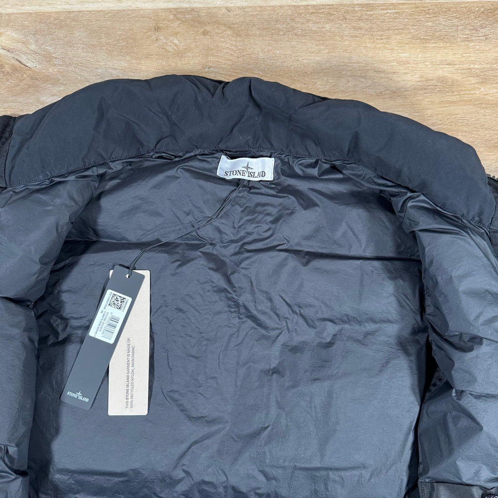 Stone Island Crinkle Reps NY Nylon Down Vest in Black -Usfansport