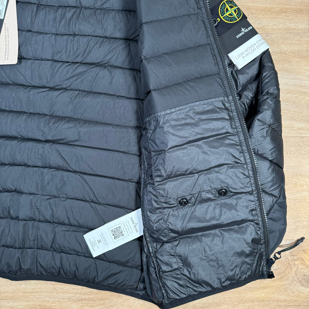 Stone Island Loom Woven Chambers Nylon Down-TC Jacket in Black -Usfansport