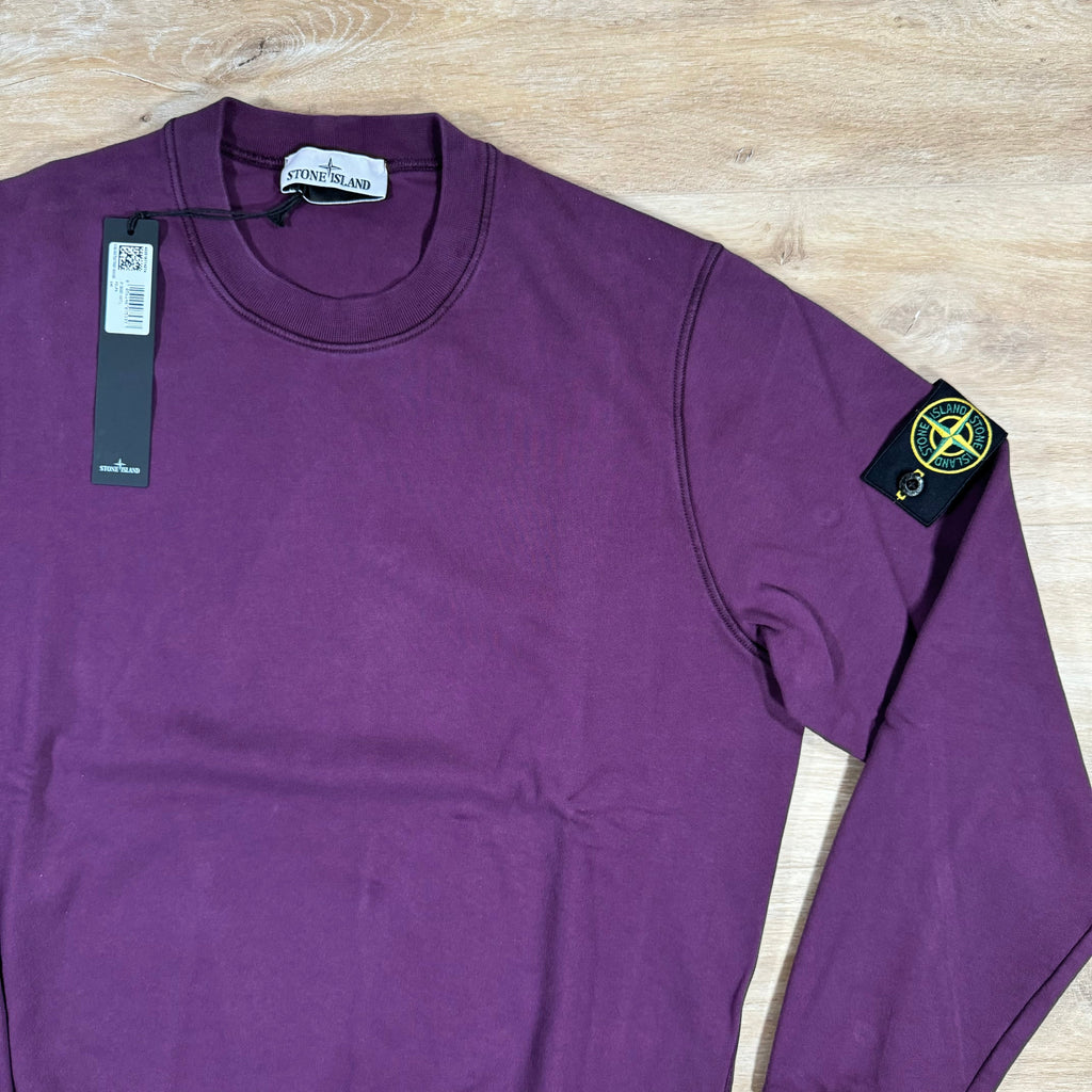 Stone Island Garment Dyed Crewneck Sweatshirt in Burgundy -Usfansport