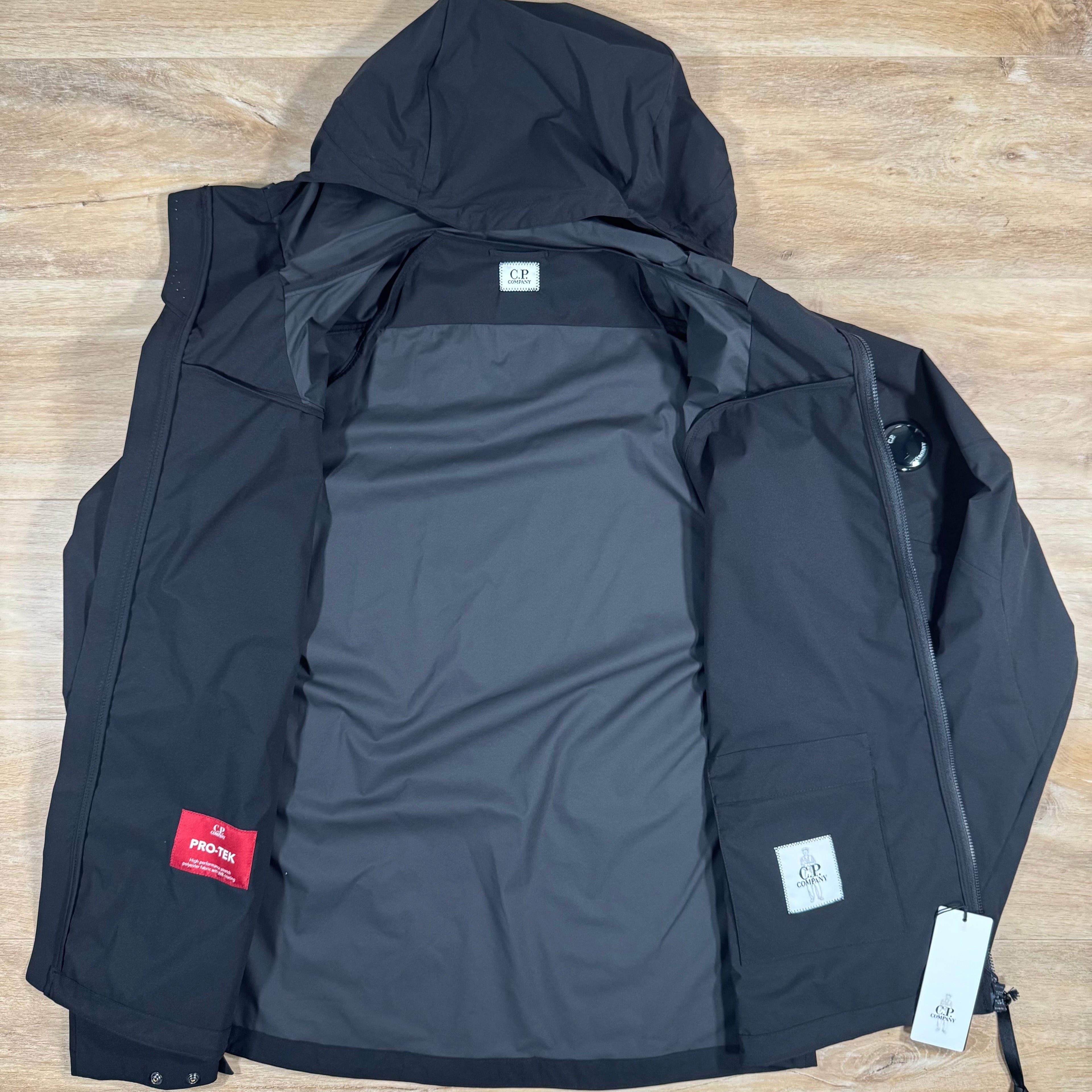 CP Company Pro-Tek Lens Jacket in Black -Usfansport