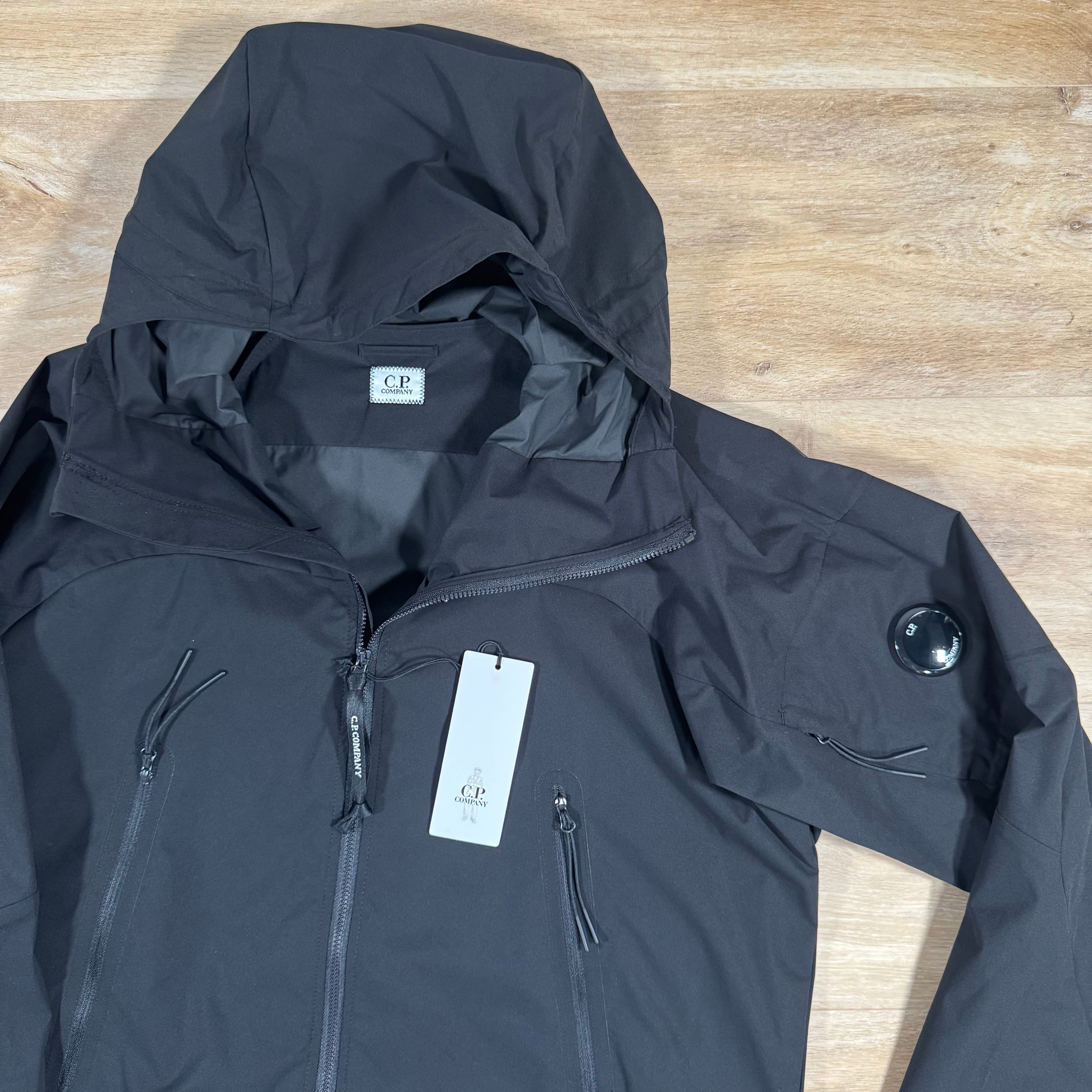 CP Company Pro-Tek Lens Jacket in Black -Usfansport