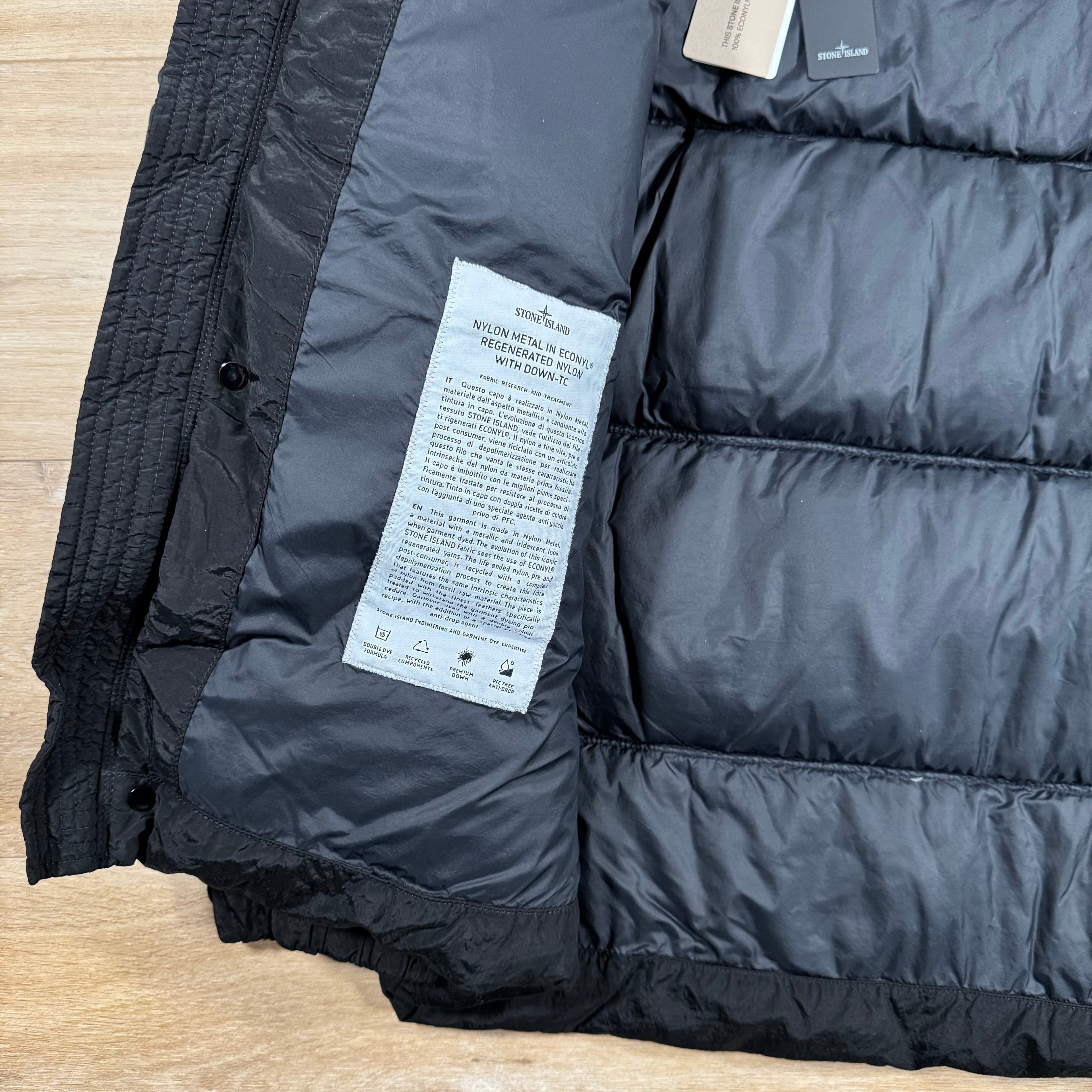 Stone Island Nylon Metal Down Jacket in Black -Usfansport