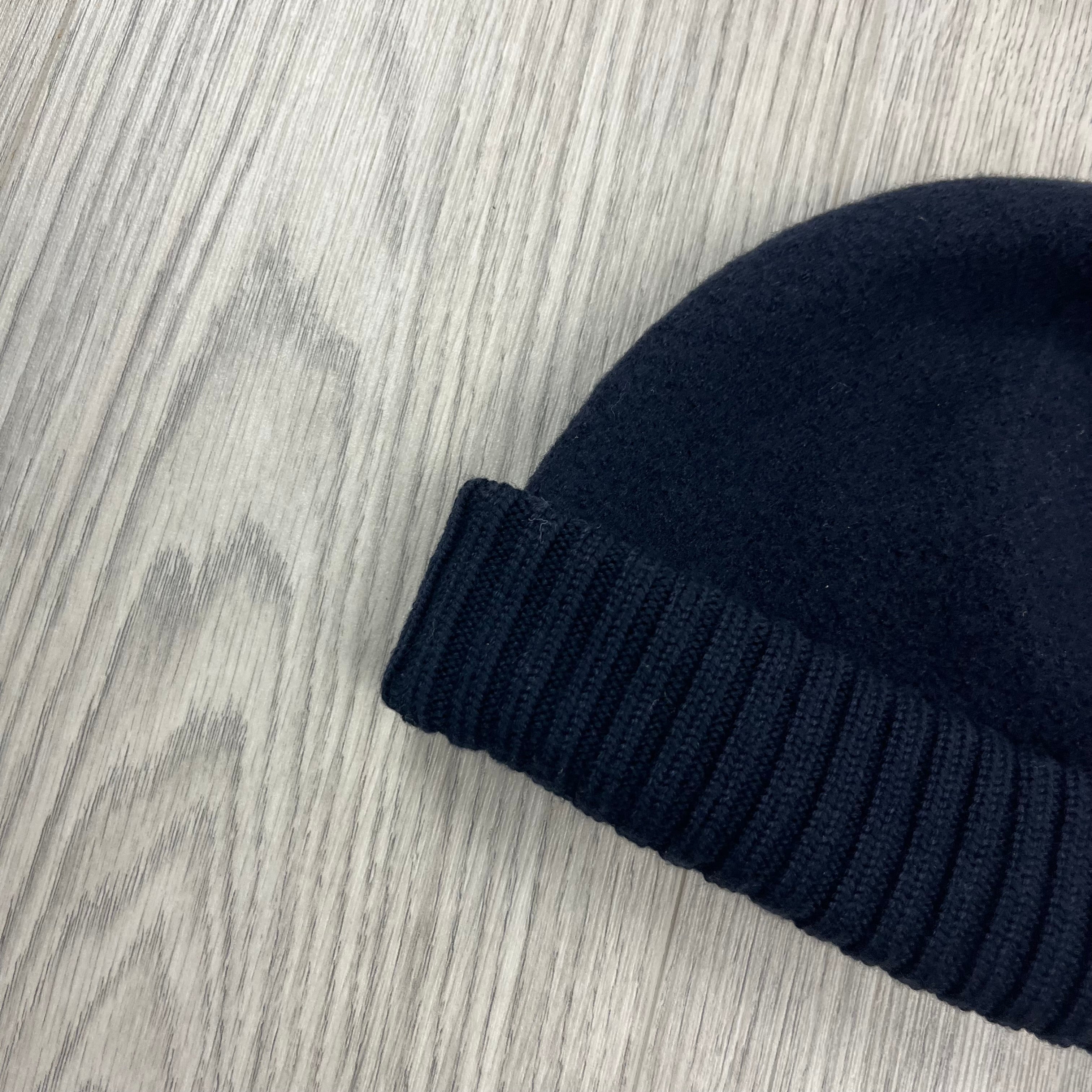 CP Company Merino Beanie - Navy -Usfansport