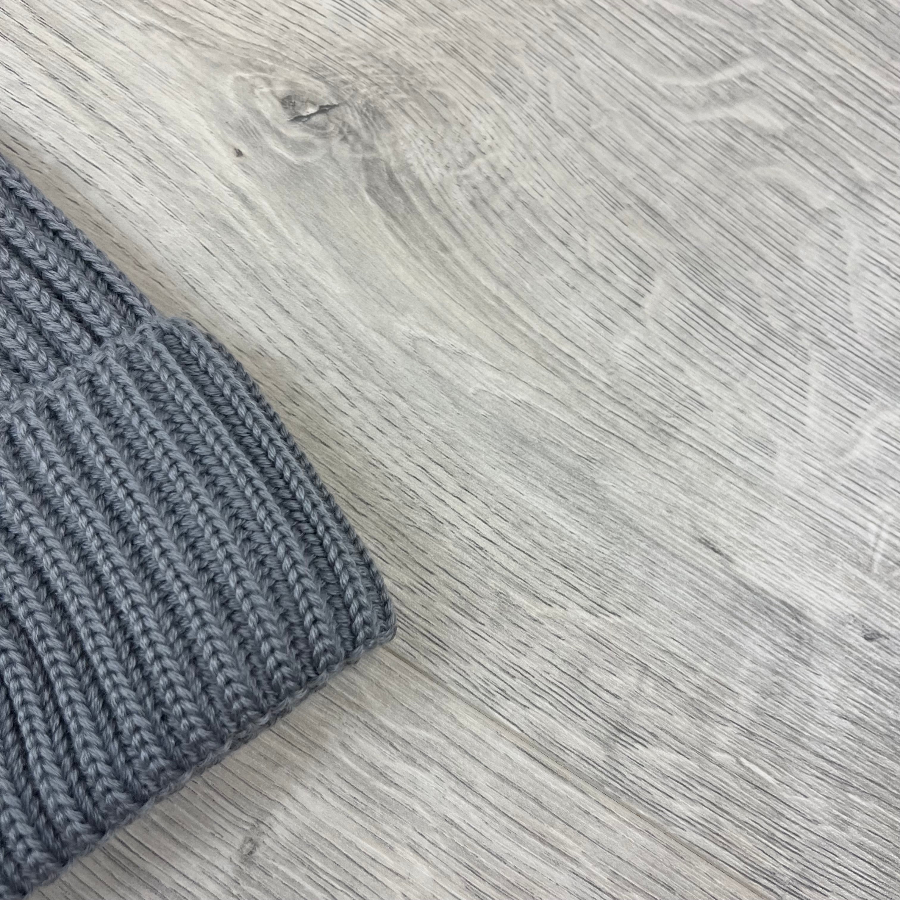 CP Company Lens Beanie - Grey -Usfansport