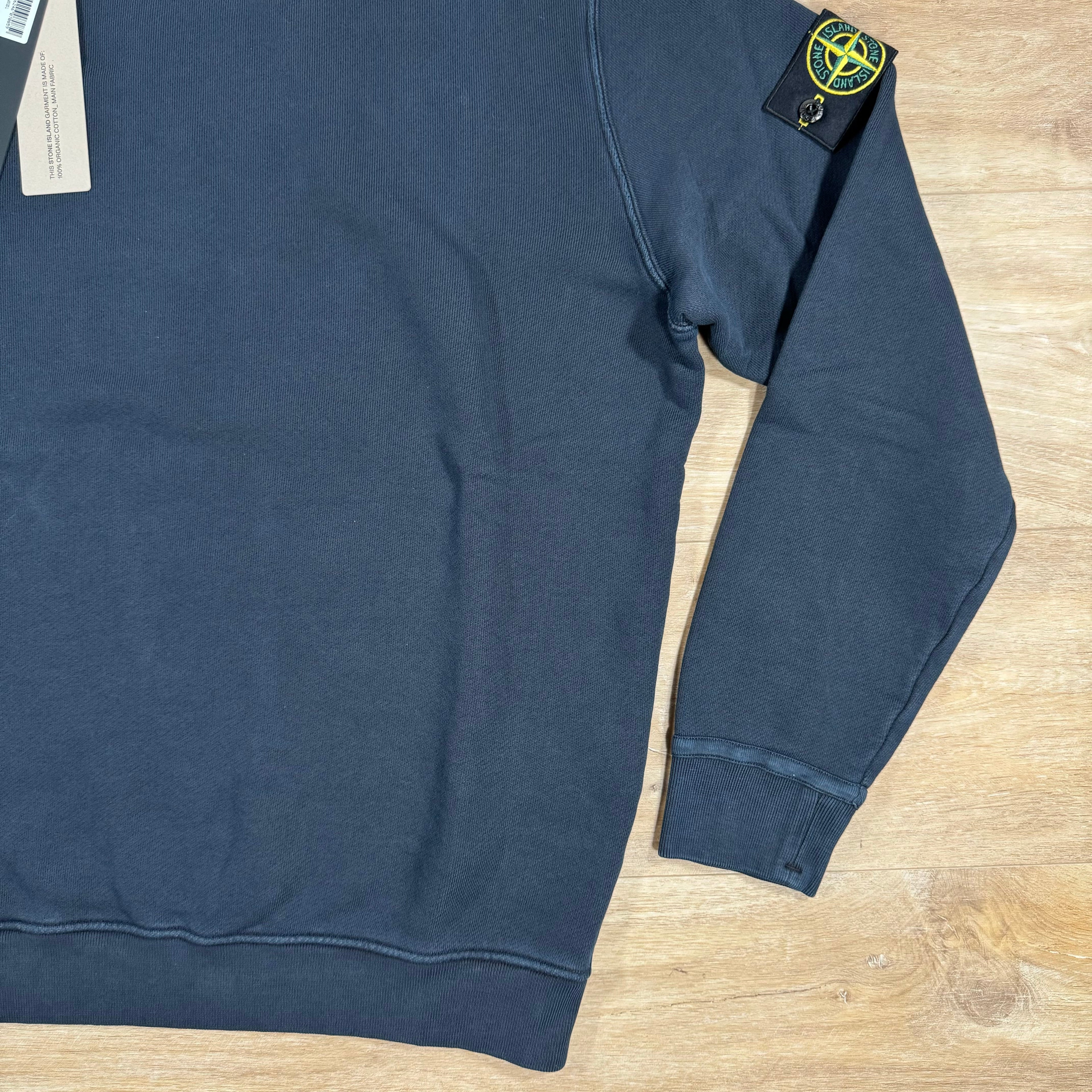 Stone Island Diagonal Fleece Old Treatment Sweatshirt in Navy -Usfansport