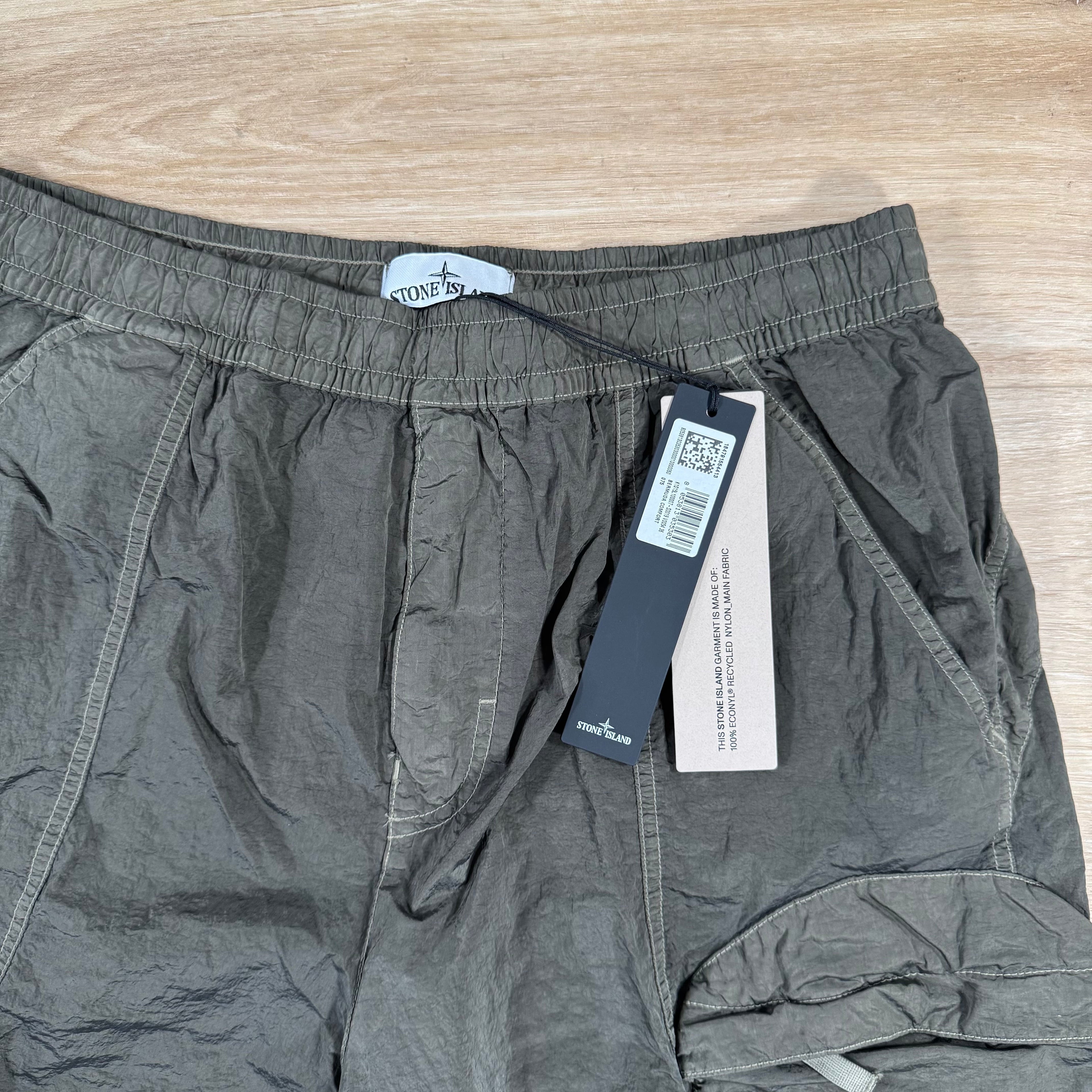 Stone Island Nylon Metal Bermuda Shorts in Military Green -Usfansport