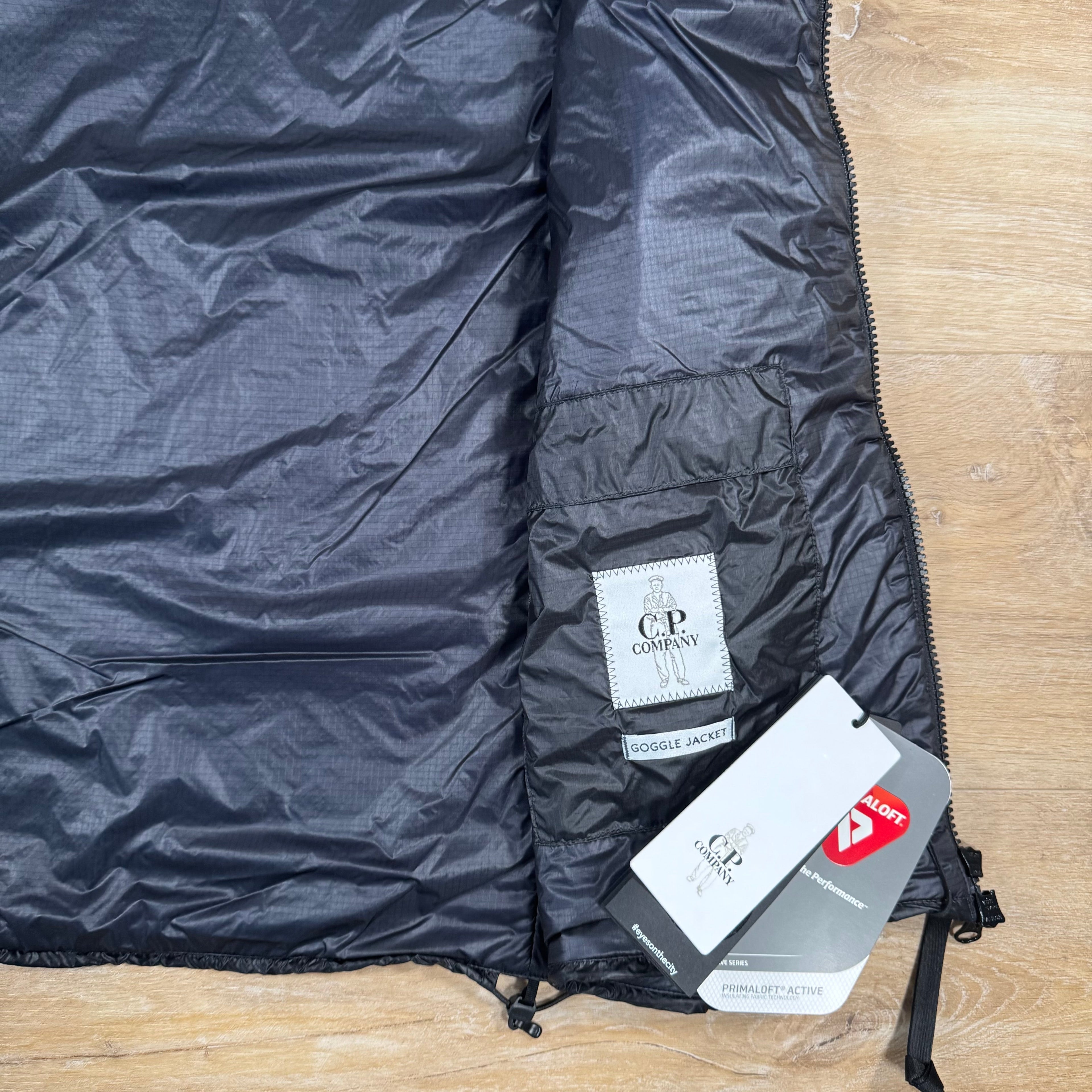 CP Company Nada Shell Primaloft Goggle Vest in Navy -Usfansport