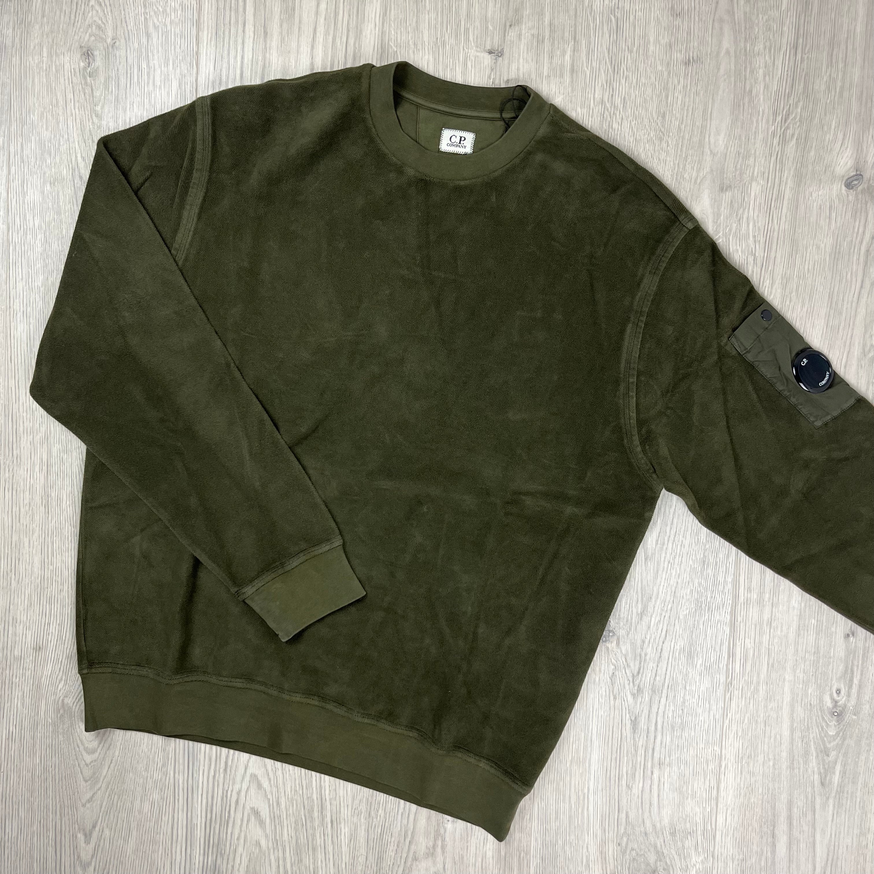 CP Company Raised Fleece Sweatshirt - Ivy Green -Usfansport