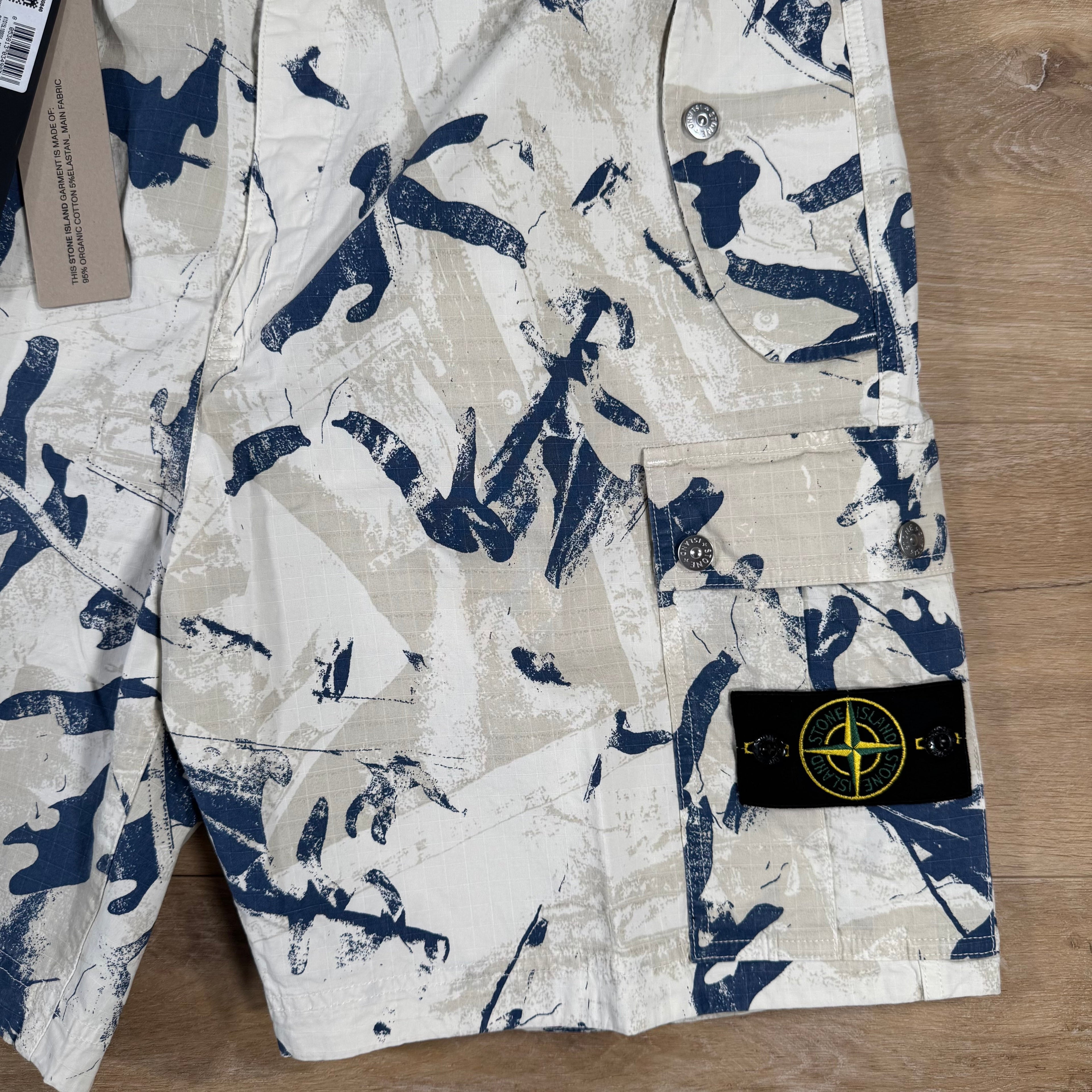 Stone Island Scan Camo On Stretch Ripstop-OVD Bermuda Shorts in Desert -Usfansport