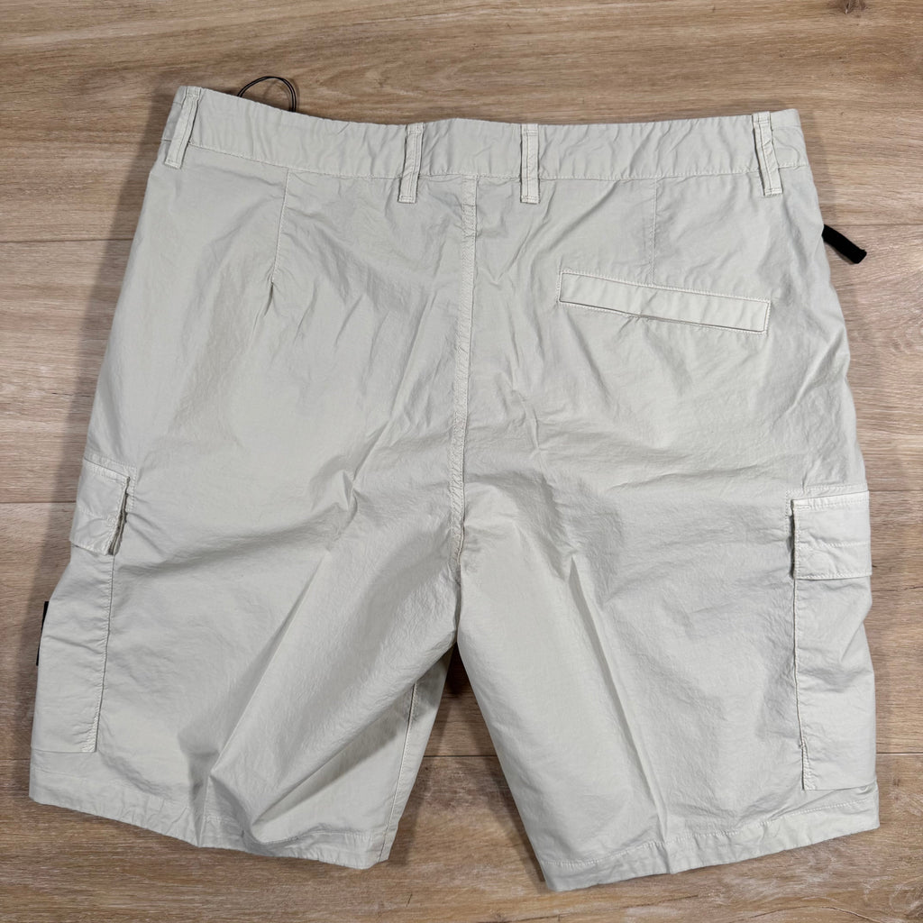 Stone Island Stretch Tela Cargo Bermuda Shorts in Sand -Usfansport