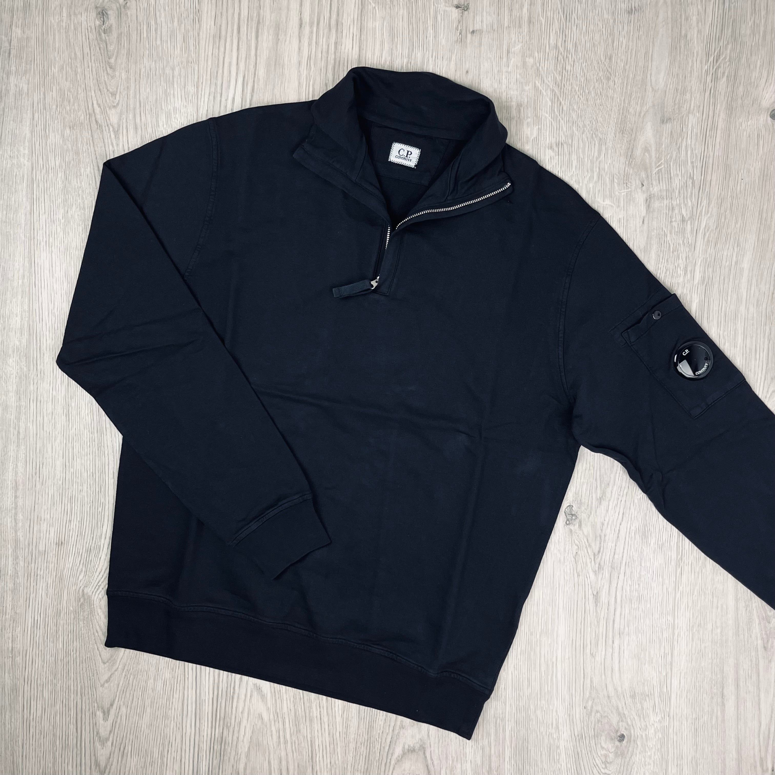 CP Company Light Fleece Zip Sweatshirt - Black -Usfansport