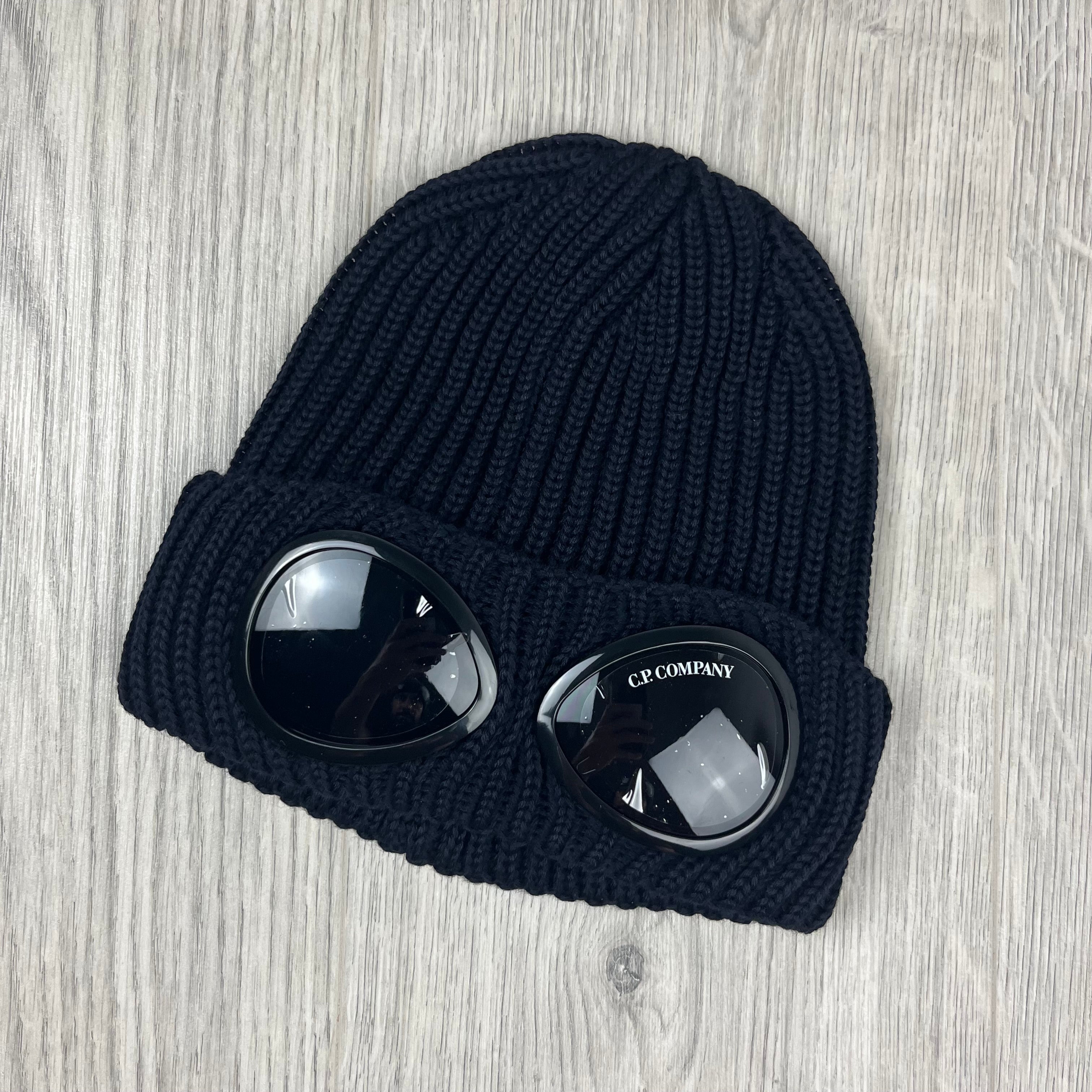 CP Company Goggle Beanie - Navy -Usfansport