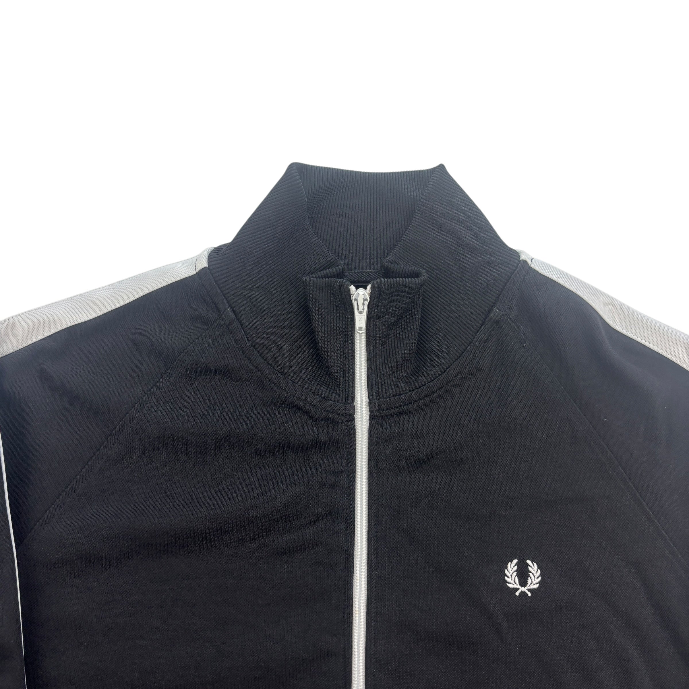 Fred Perry Trackjacket (XL)