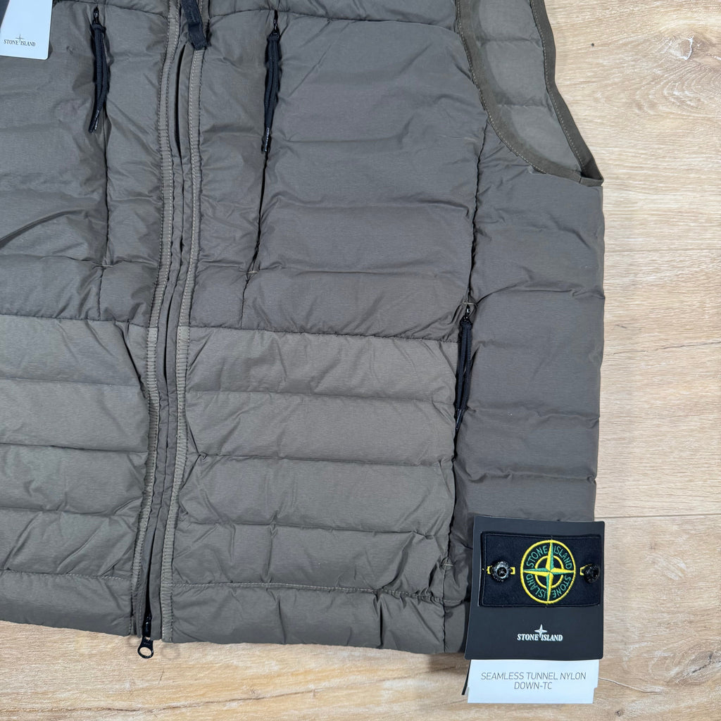 Stone Island Seamless Tunnel Nylon Down-TC Vest in Military Green -Usfansport