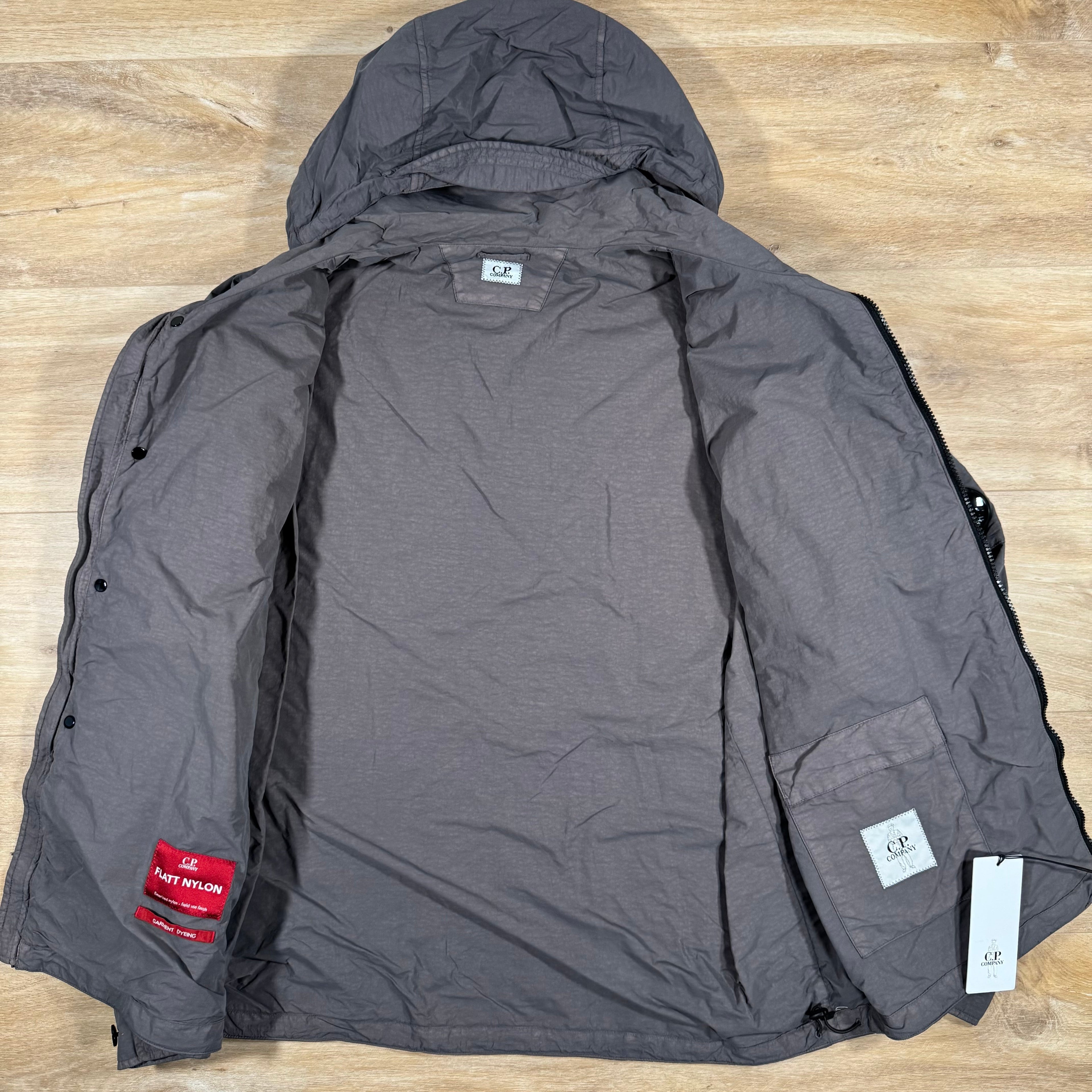 CP Company Flatt Nylon Hooded Lens Overshirt in Violet -Usfansport