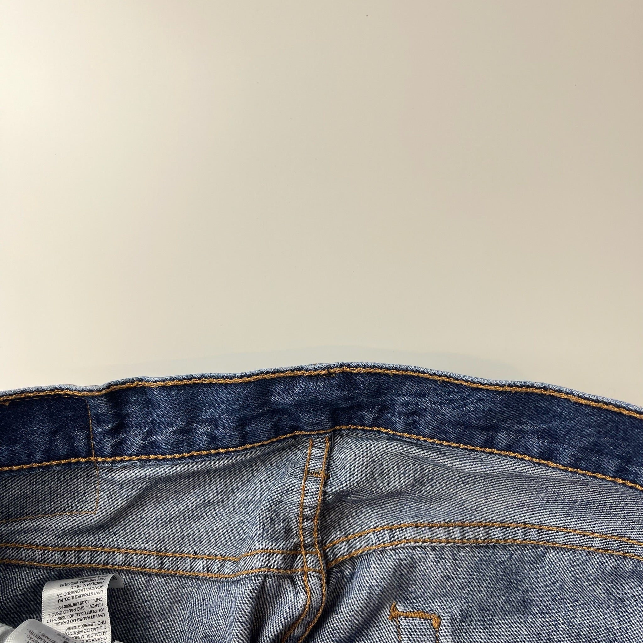 Leviâs 501 Jeans (S)