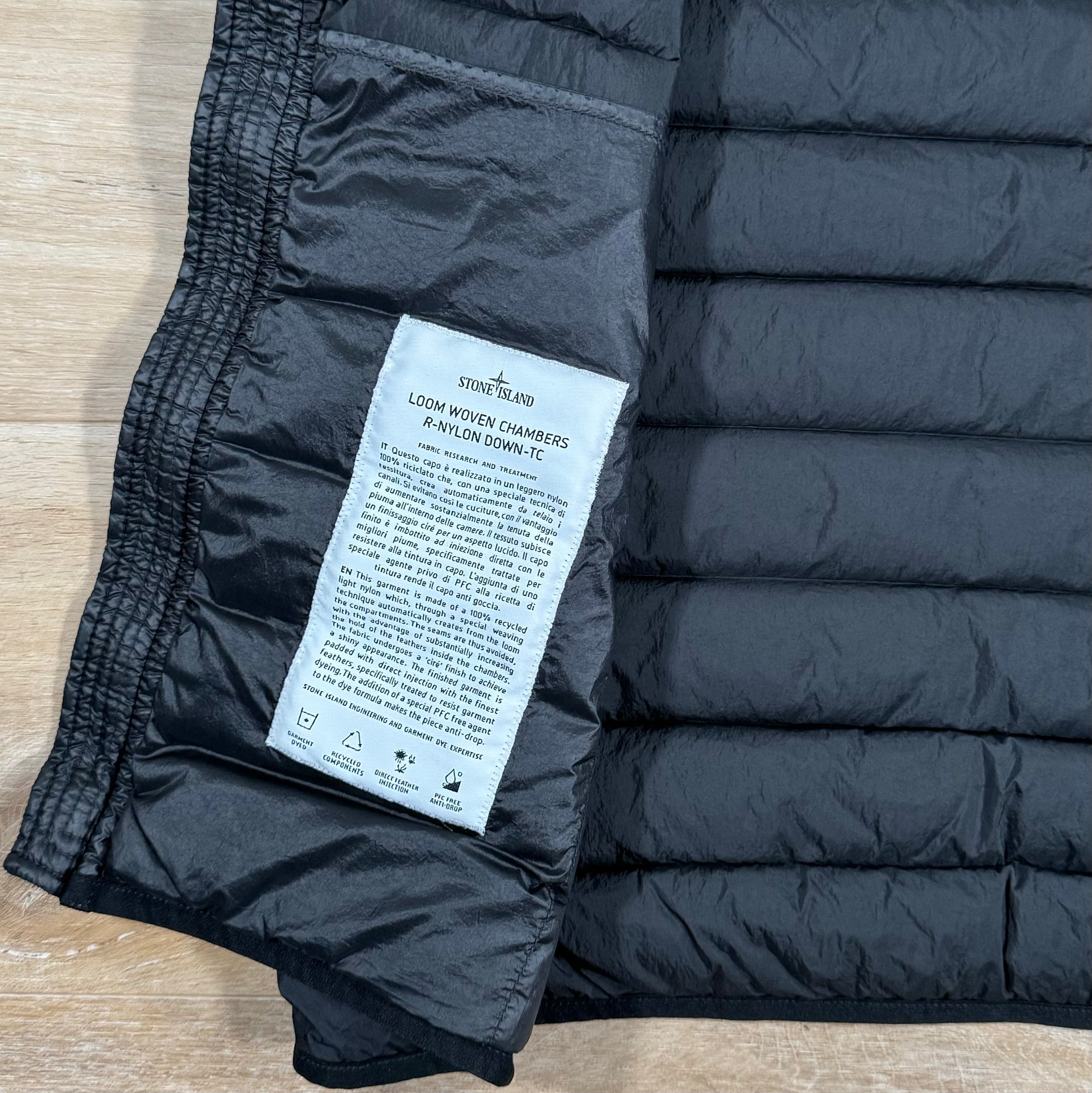 Stone Island Nylon Down-TC Vest in Black -Usfansport