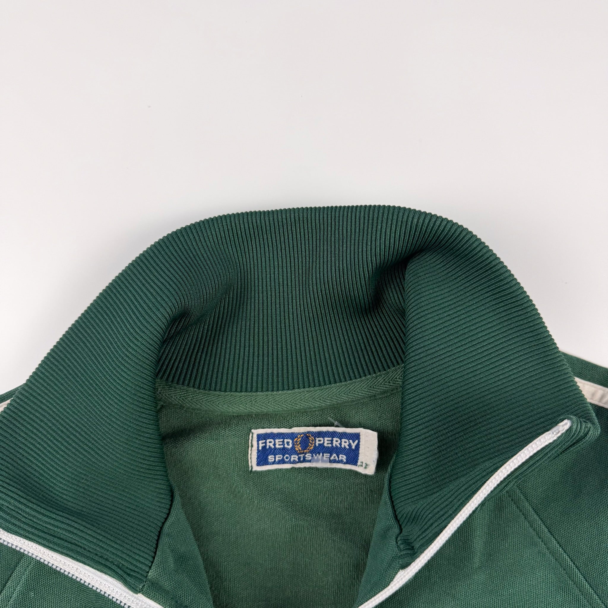 Fred Perry Trackjacket (XS)