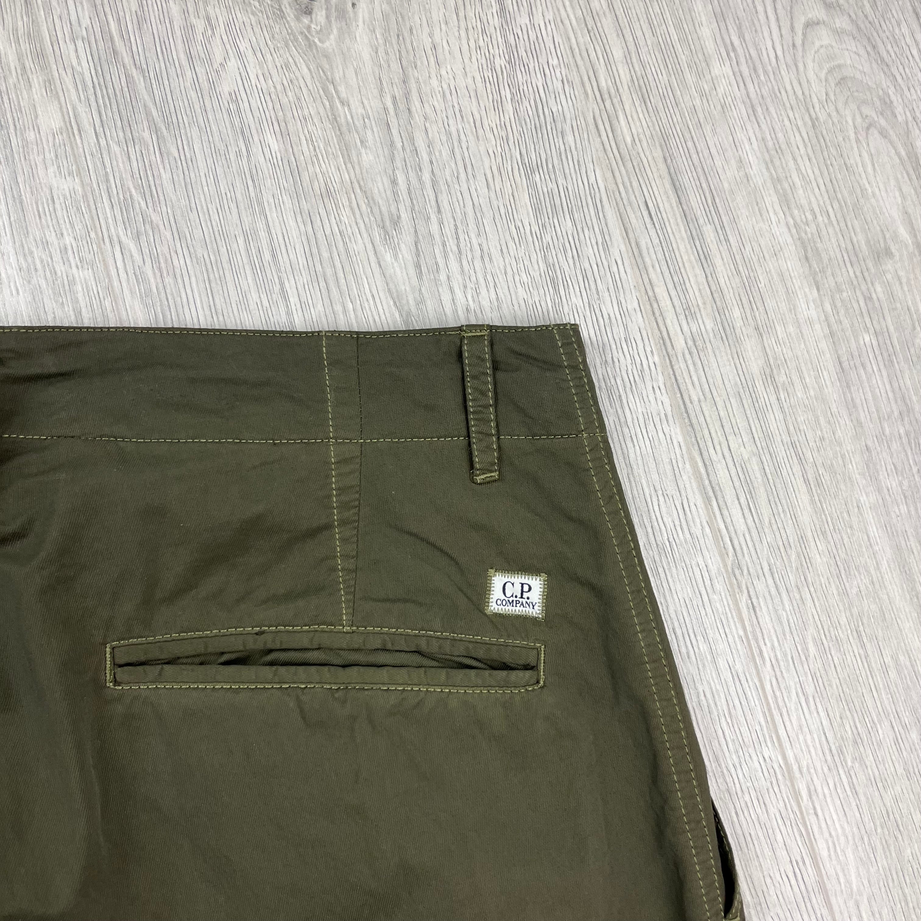 CP Company Loose Trousers - Ivy Green -Usfansport