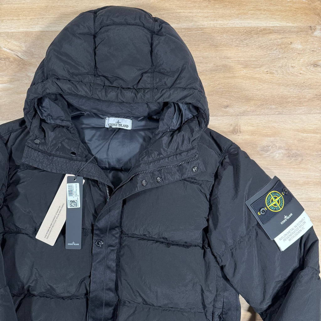 Stone Island Nylon Metal Down Jacket in Black -Usfansport