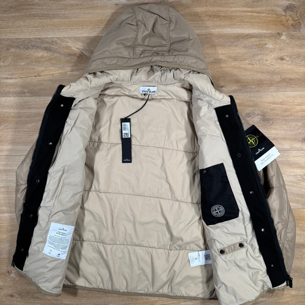 Stone Island Run-Proof Nylon Mesh-TC Reversible Jacket in Desert -Usfansport