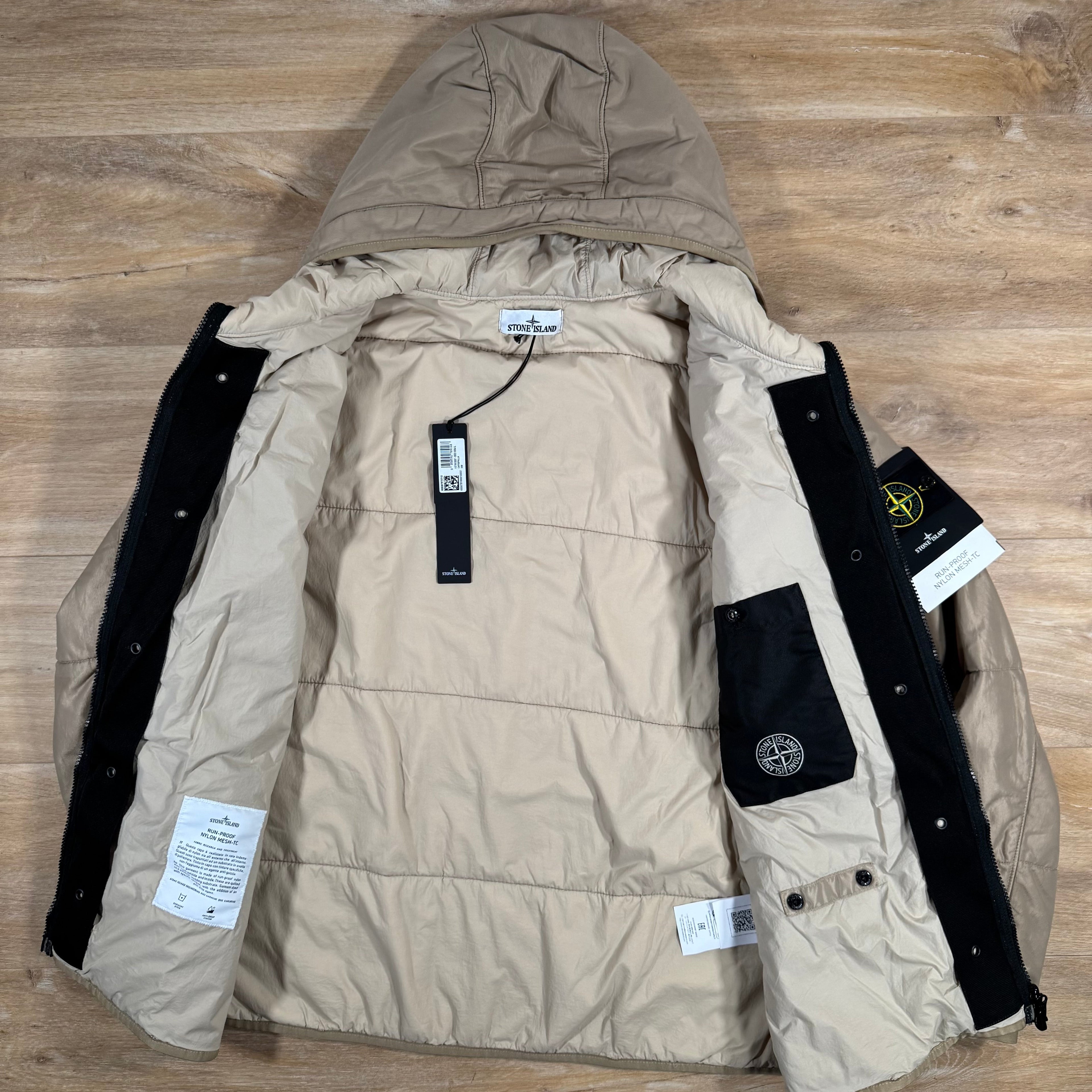 Stone Island Run-Proof Nylon Mesh-TC Reversible Jacket in Desert -Usfansport