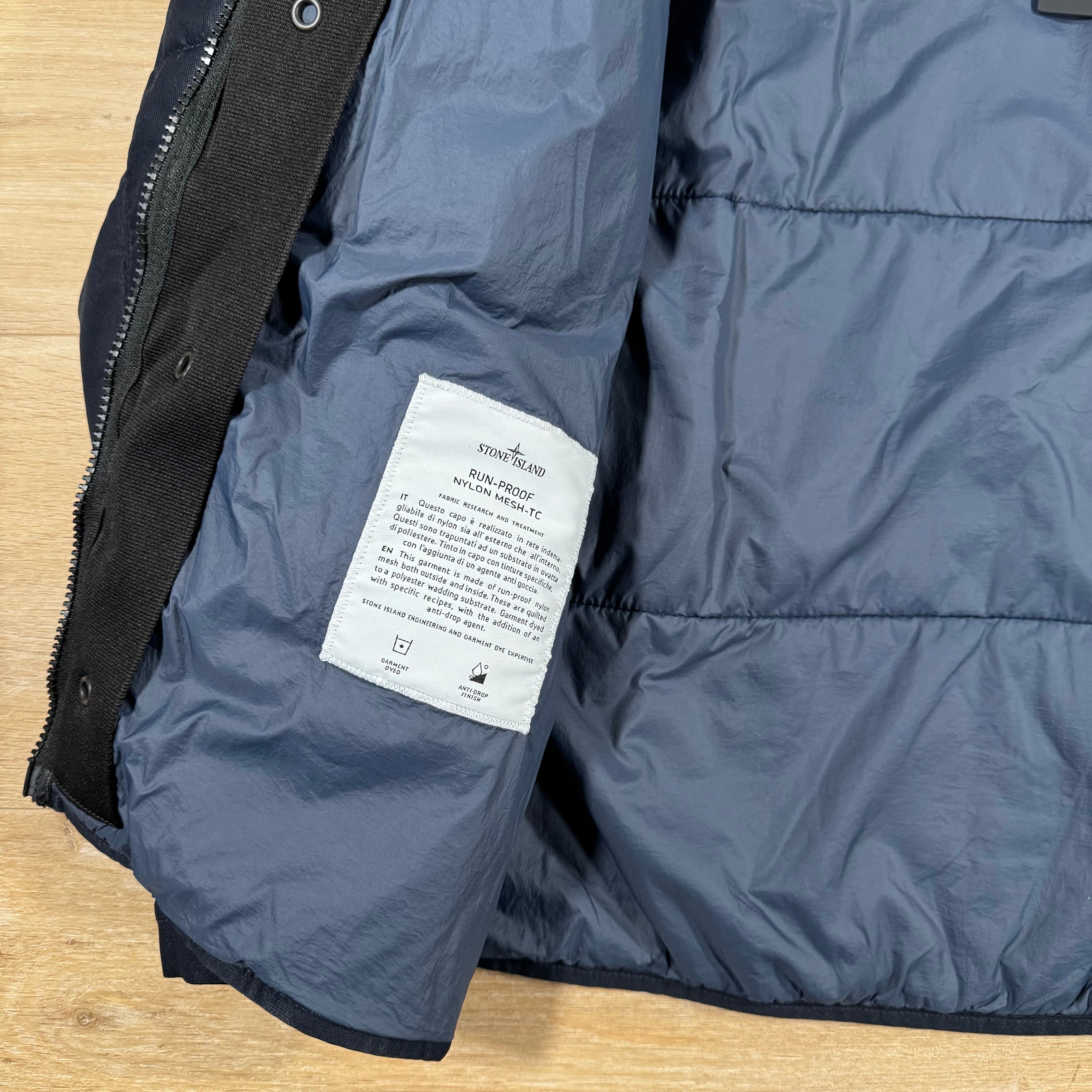 Stone Island Run-Proof Nylon Mesh-TC Reversible Jacket in Navy -Usfansport