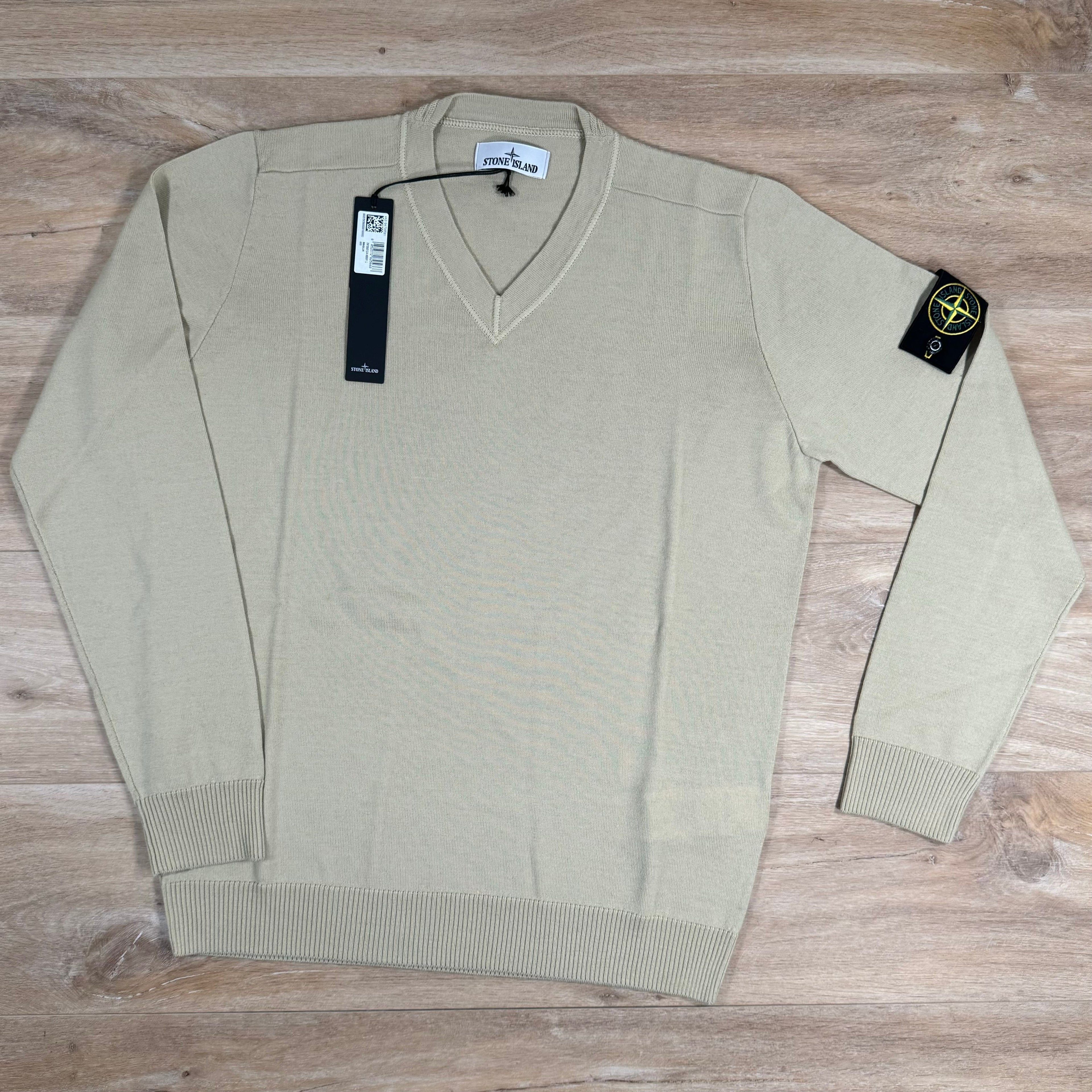 Stone Island V-Neck Knit Sweatshirt in Ecru -Usfansport