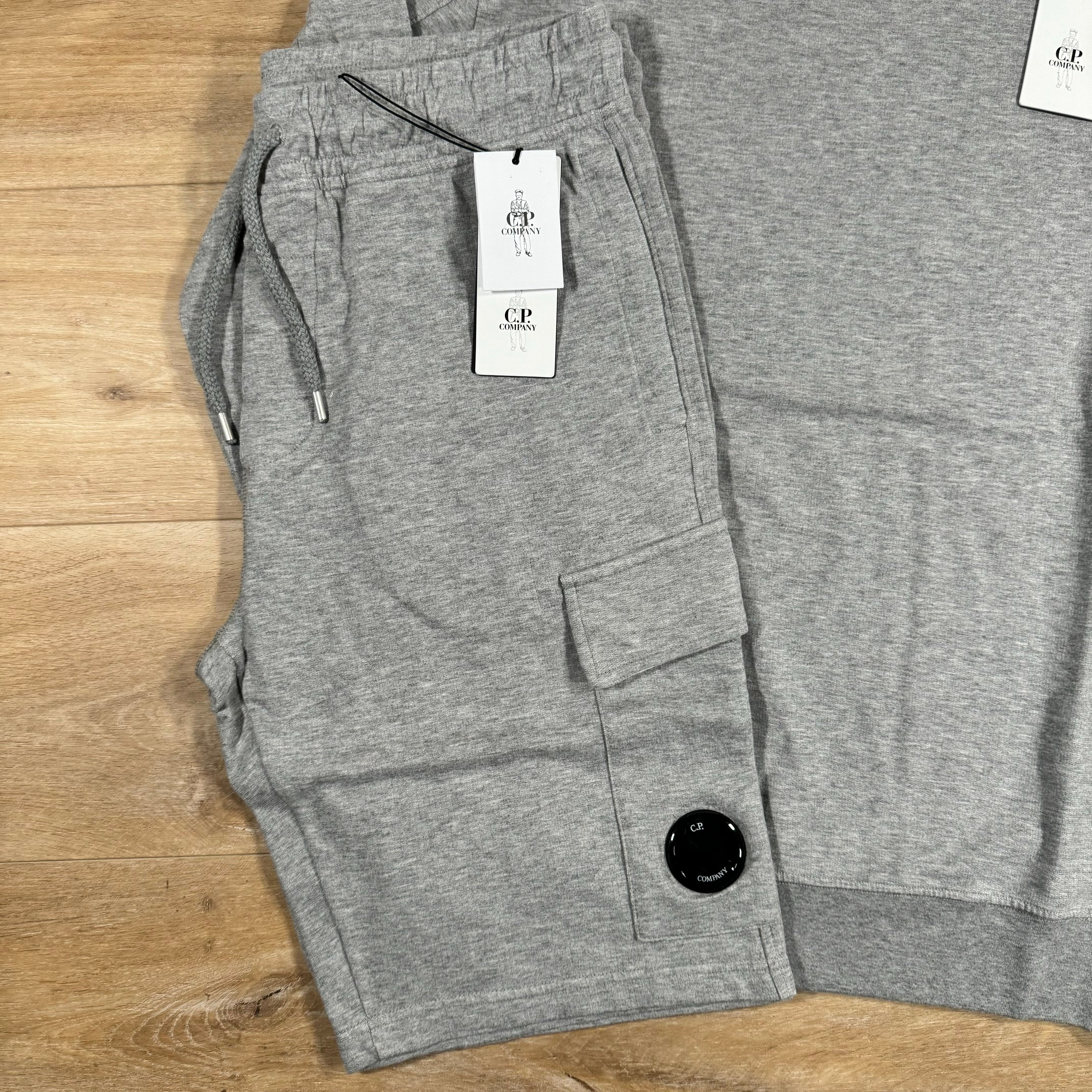 CP Company Light Fleece Lens Tracksuit in Grey -Usfansport
