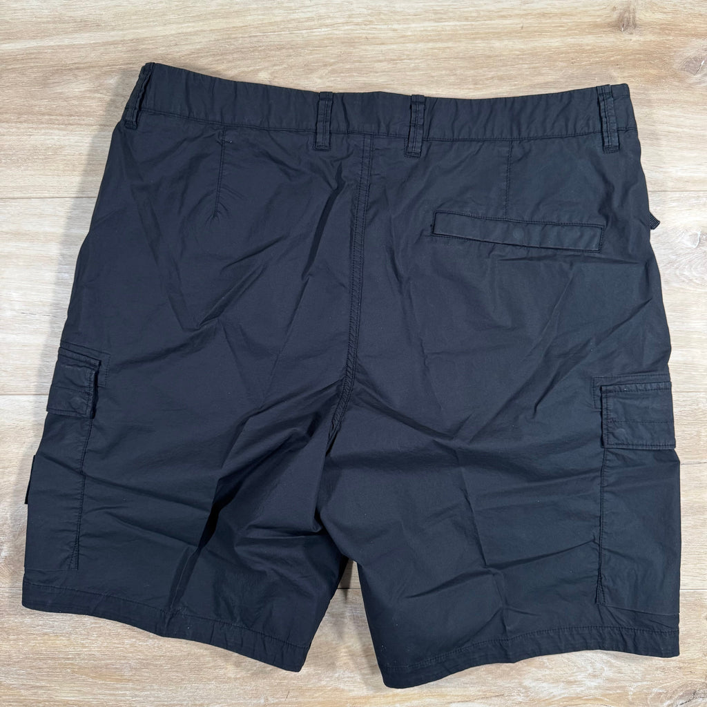 Stone Island Stretch Tela Cargo Bermuda Shorts in Black -Usfansport