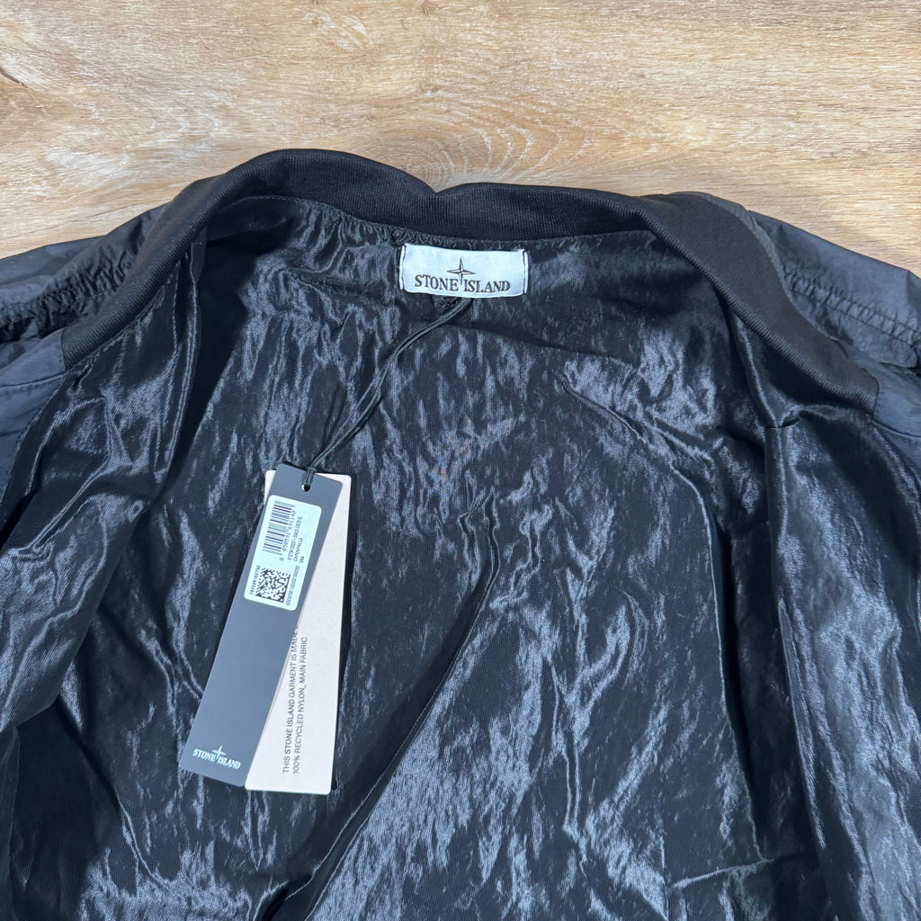 Stone Island Crinkle Reps R-NY Bomber Jacket in Black -Usfansport