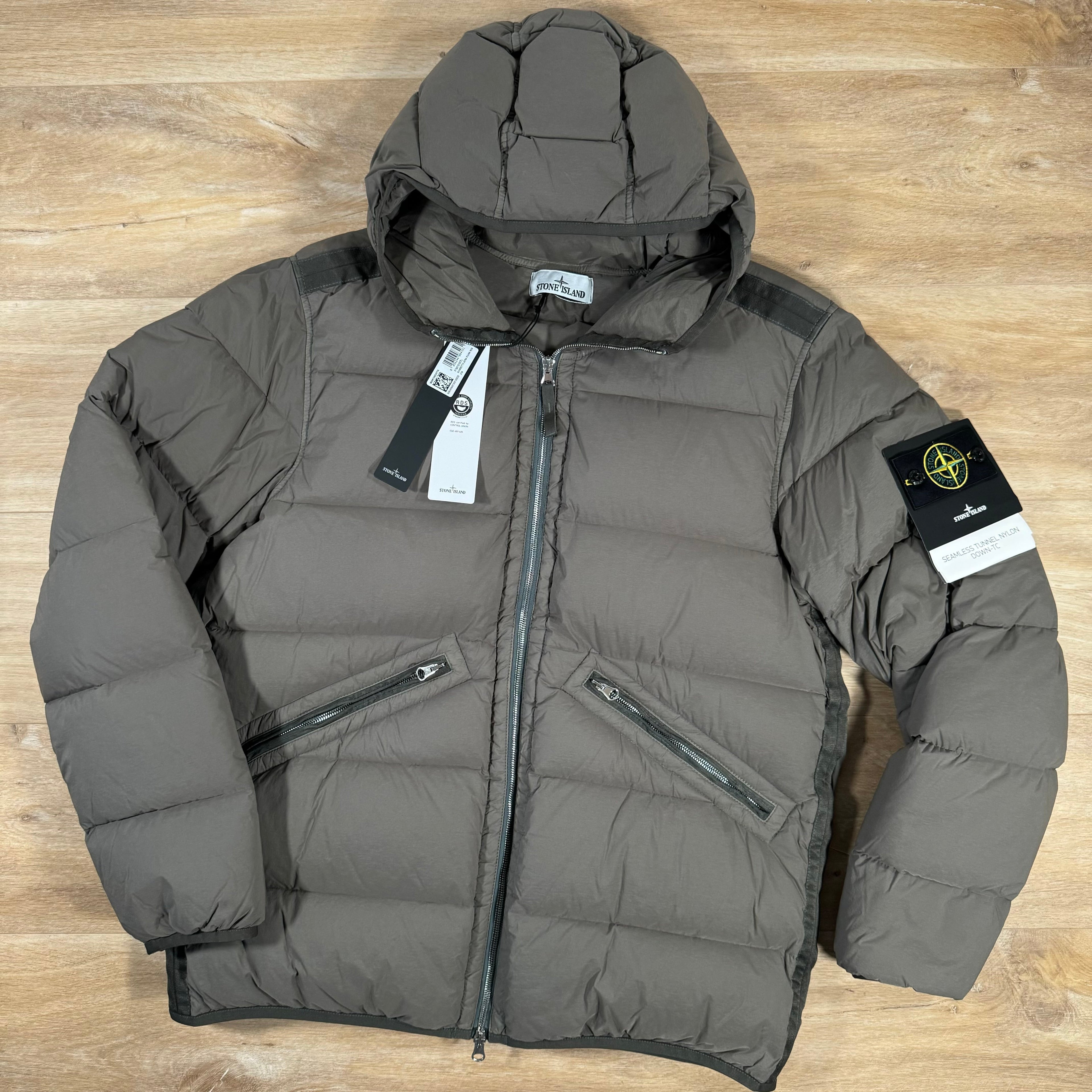 Stone Island Seamless Tunnel Down-TC Jacket in Walnut Brown -Usfansport