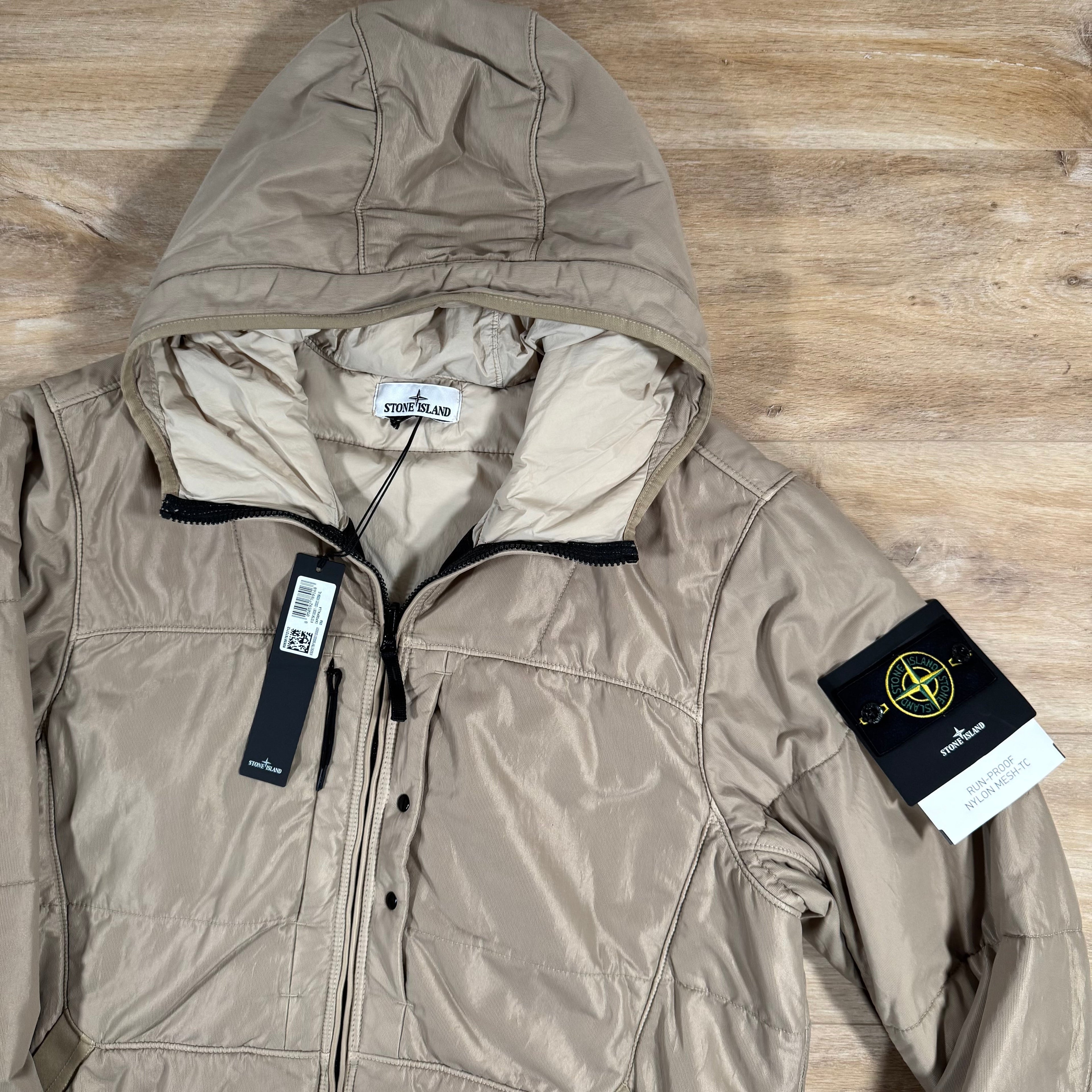 Stone Island Run-Proof Nylon Mesh-TC Reversible Jacket in Desert -Usfansport