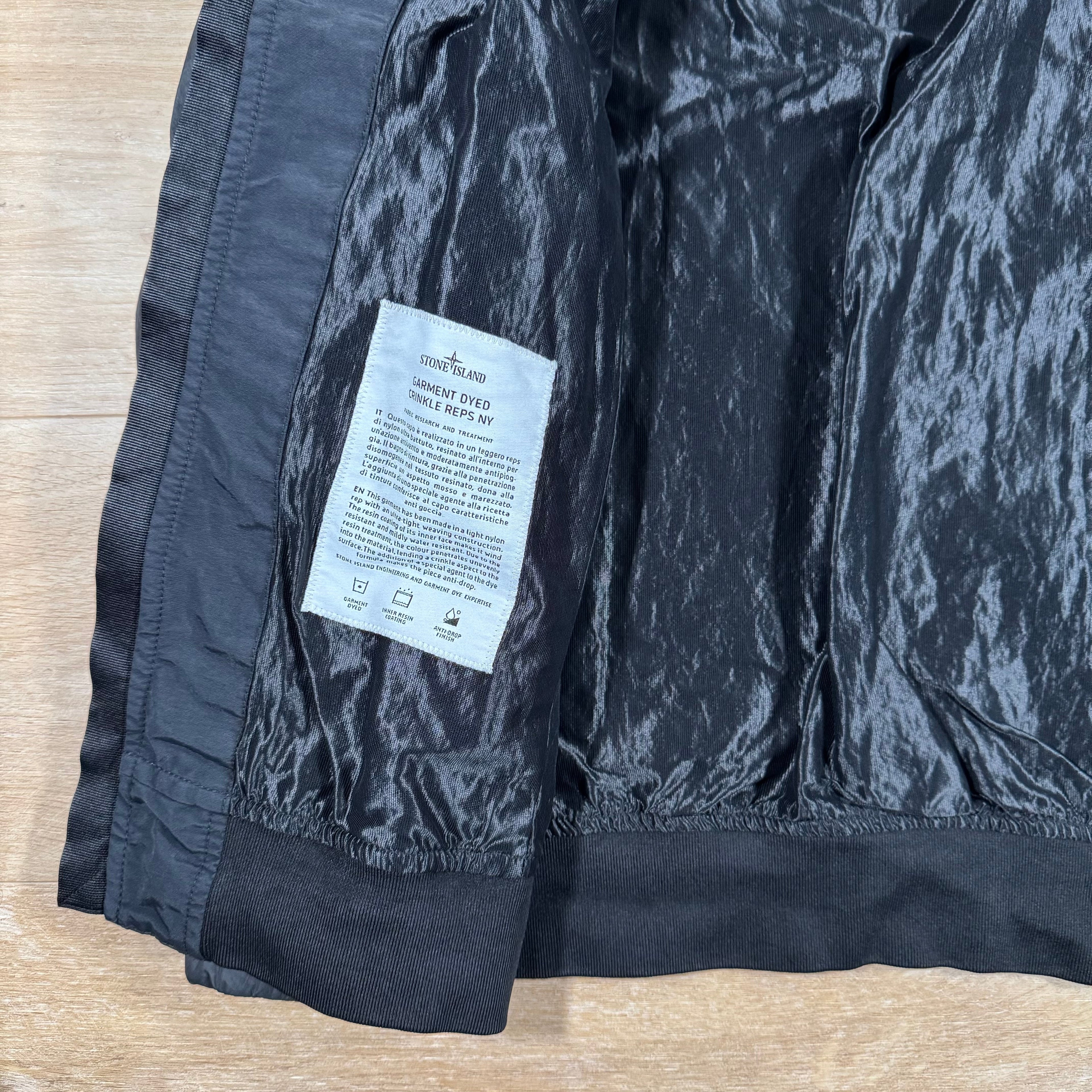 Stone Island Crinkle Reps R-NY Bomber Jacket in Black -Usfansport