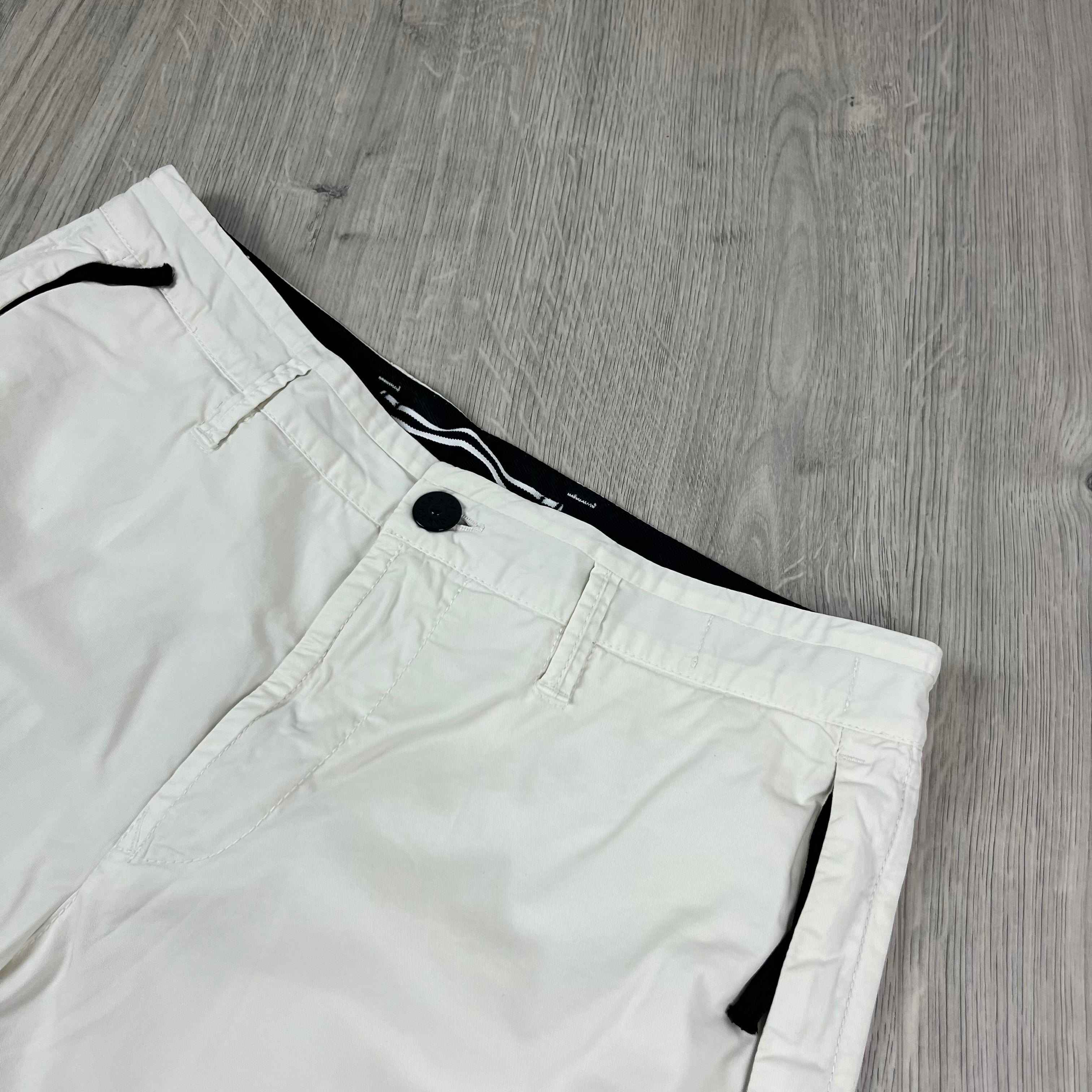 Stone Island Cargo Shorts - Ivory -Usfansport