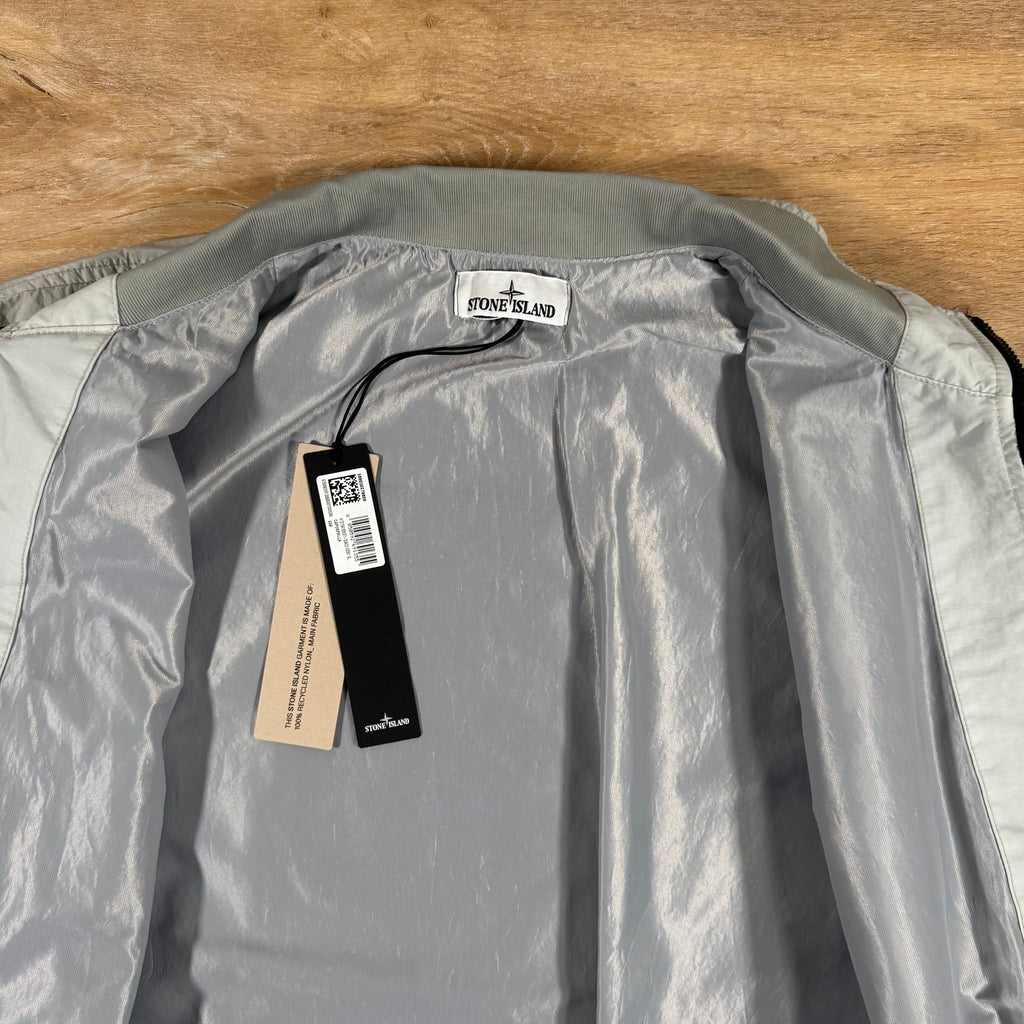 Stone Island Crinkle Reps R-NY Bomber Jacket in Pearl Grey -Usfansport