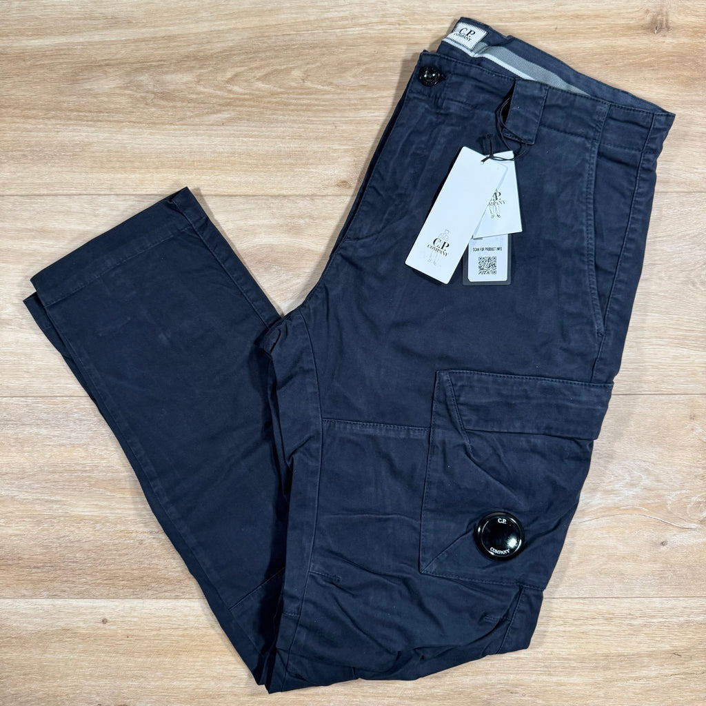CP Company Ottoman Stretch Lens Cargo Pants in Navy -Usfansport