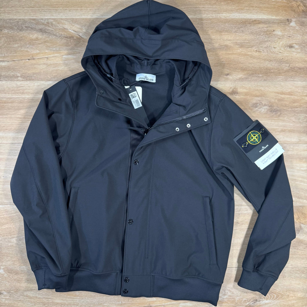 Stone Island Light Soft Shell-R Jacket in Black -Usfansport