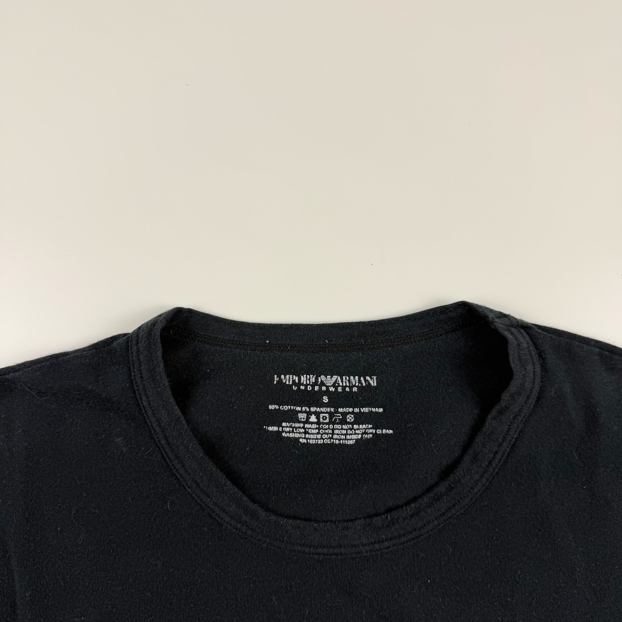 Armani T-Shirt (S)