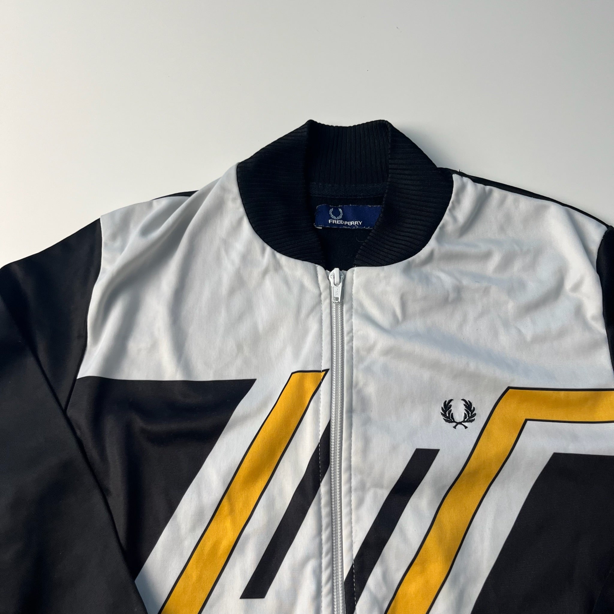 Fred Perry Trackjacket (S)