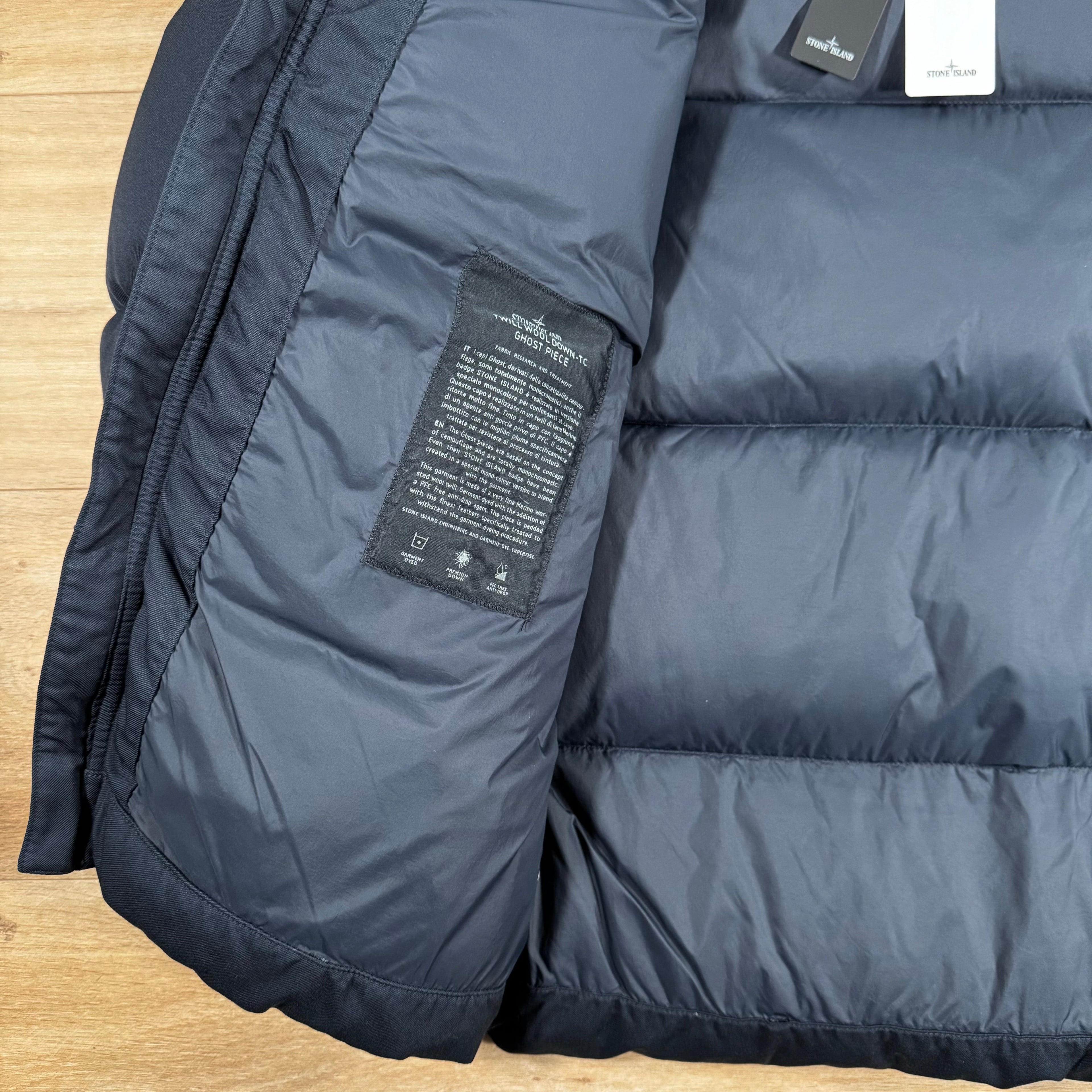 Stone Island Down-TC Ghost Jacket in Navy -Usfansport
