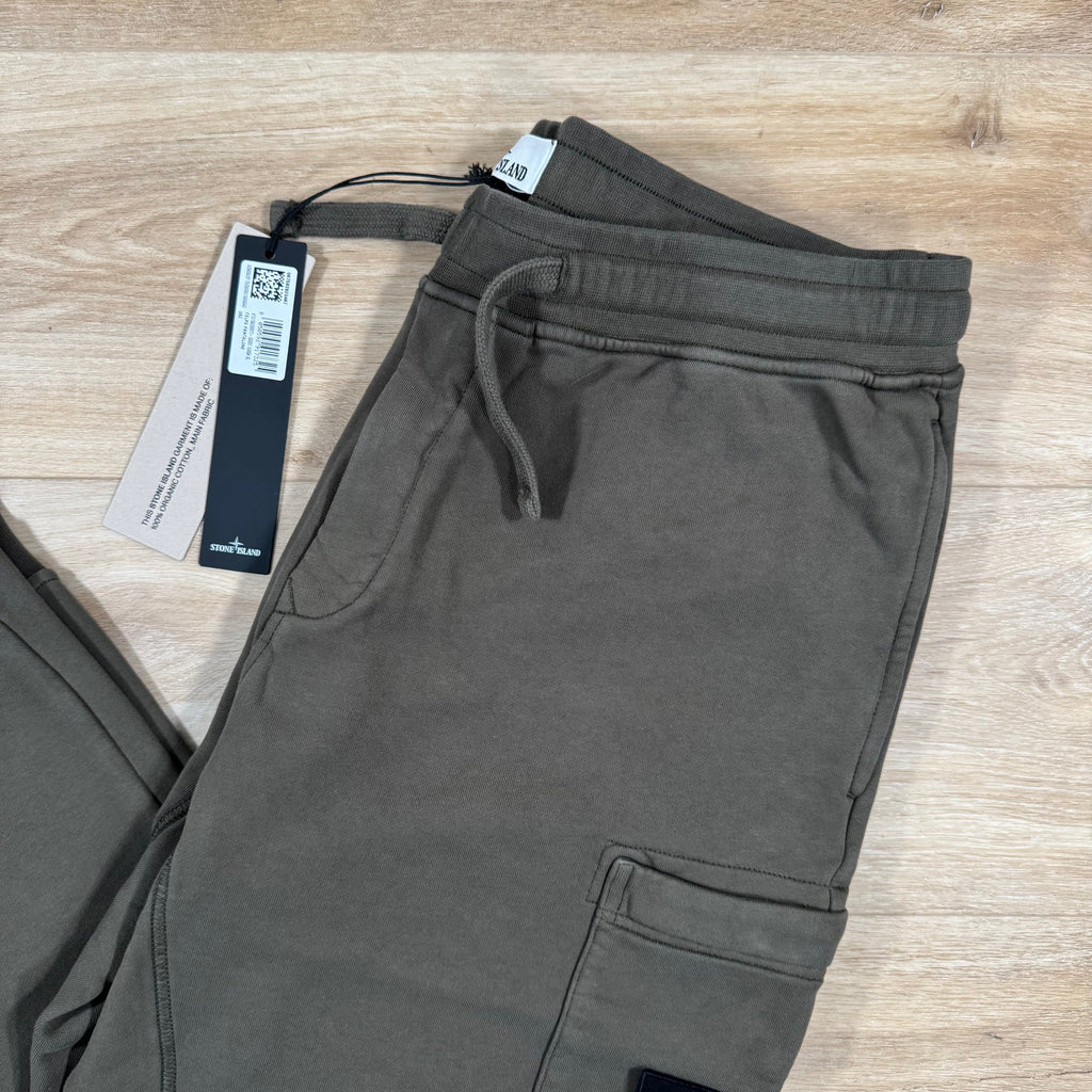 Stone Island Slim Fit Sweatpants in Military Green -Usfansport
